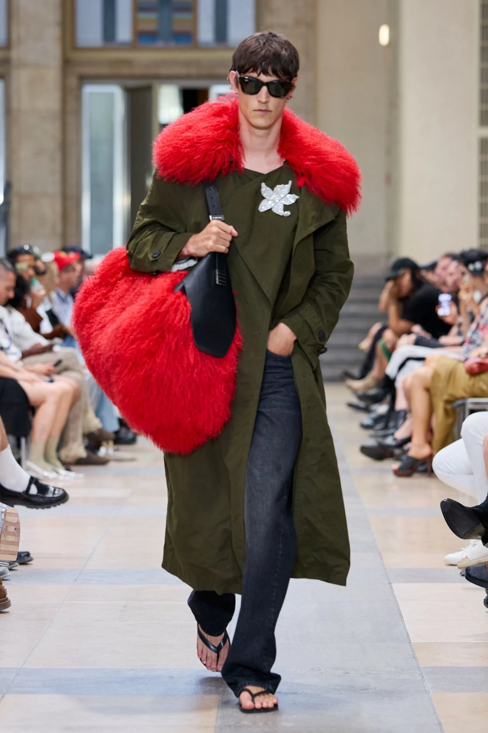 DAVID-KOMA_SS26_Runway23_by_Finnegan_Koichi_Godenschweger_for_BFW_2zu3.jpg.jpeg