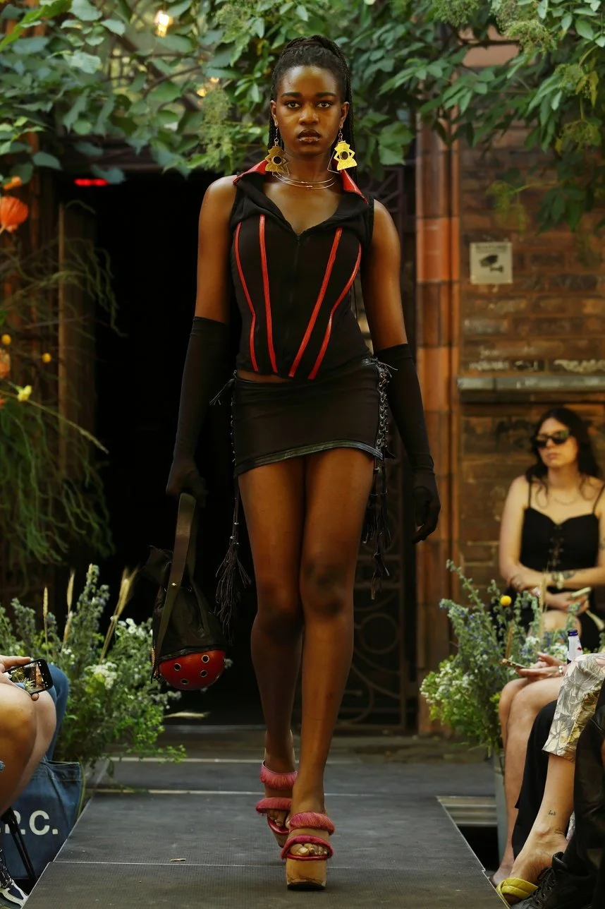 Look7.jpg