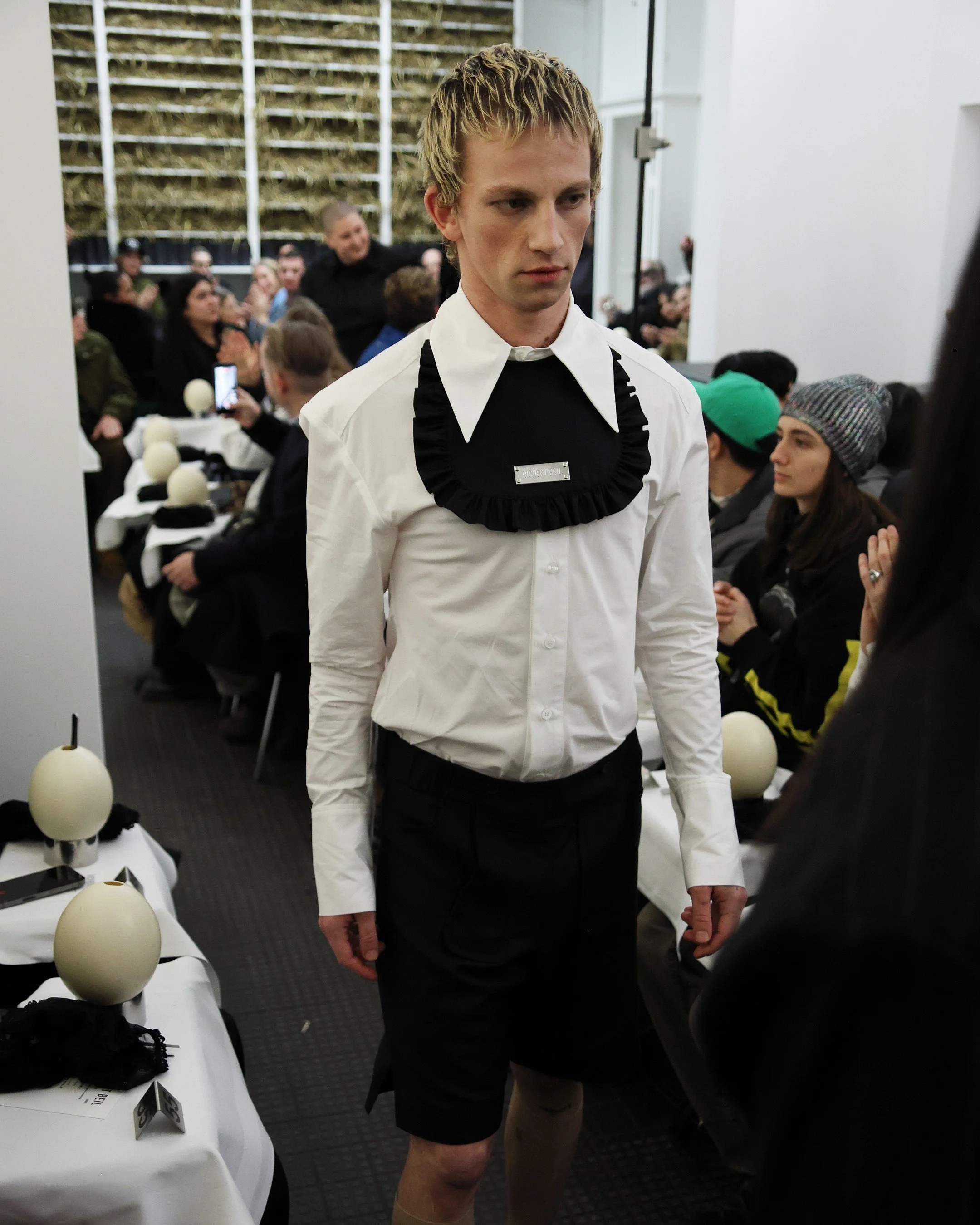 Richert_Beil_Aw26_Look16_Social_by_Boris Marberg_for_BFW.jpg