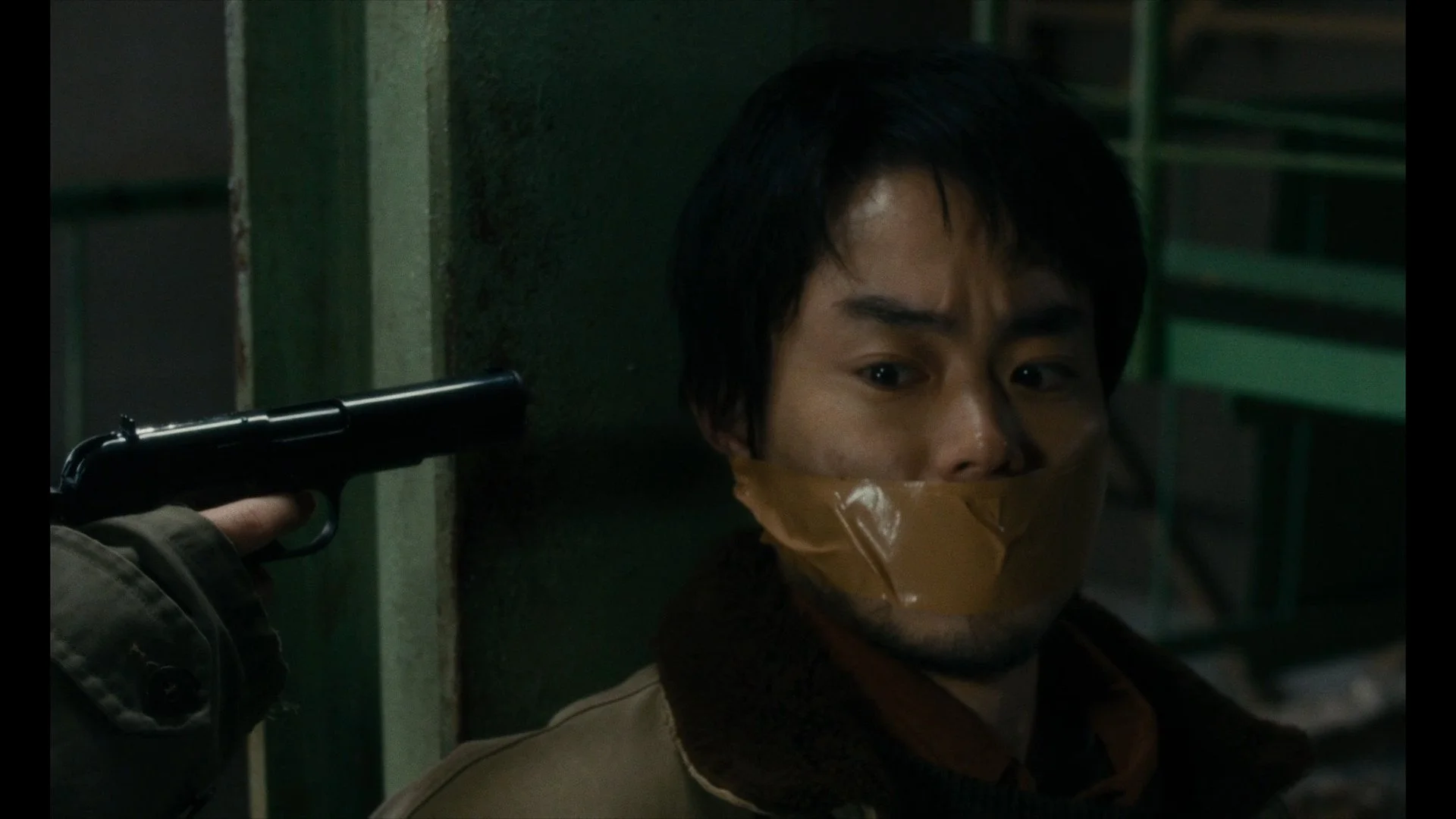 022-06 – grigio noir verde - 06.png