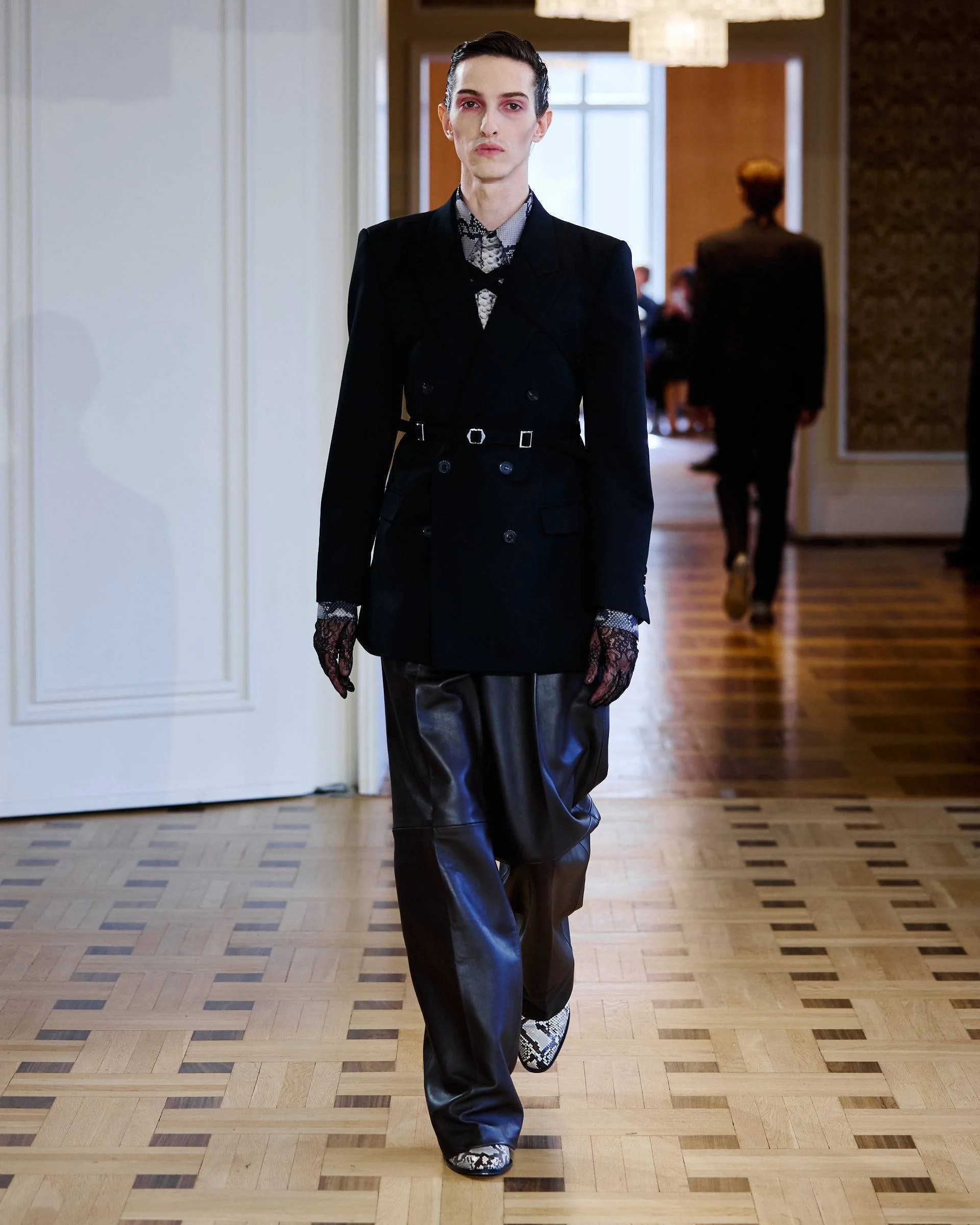 JohnLawrenceSullivan_SS27_Runway2_by_FinneganKoichiGodenschweger_for_BFW_4x5.jpg