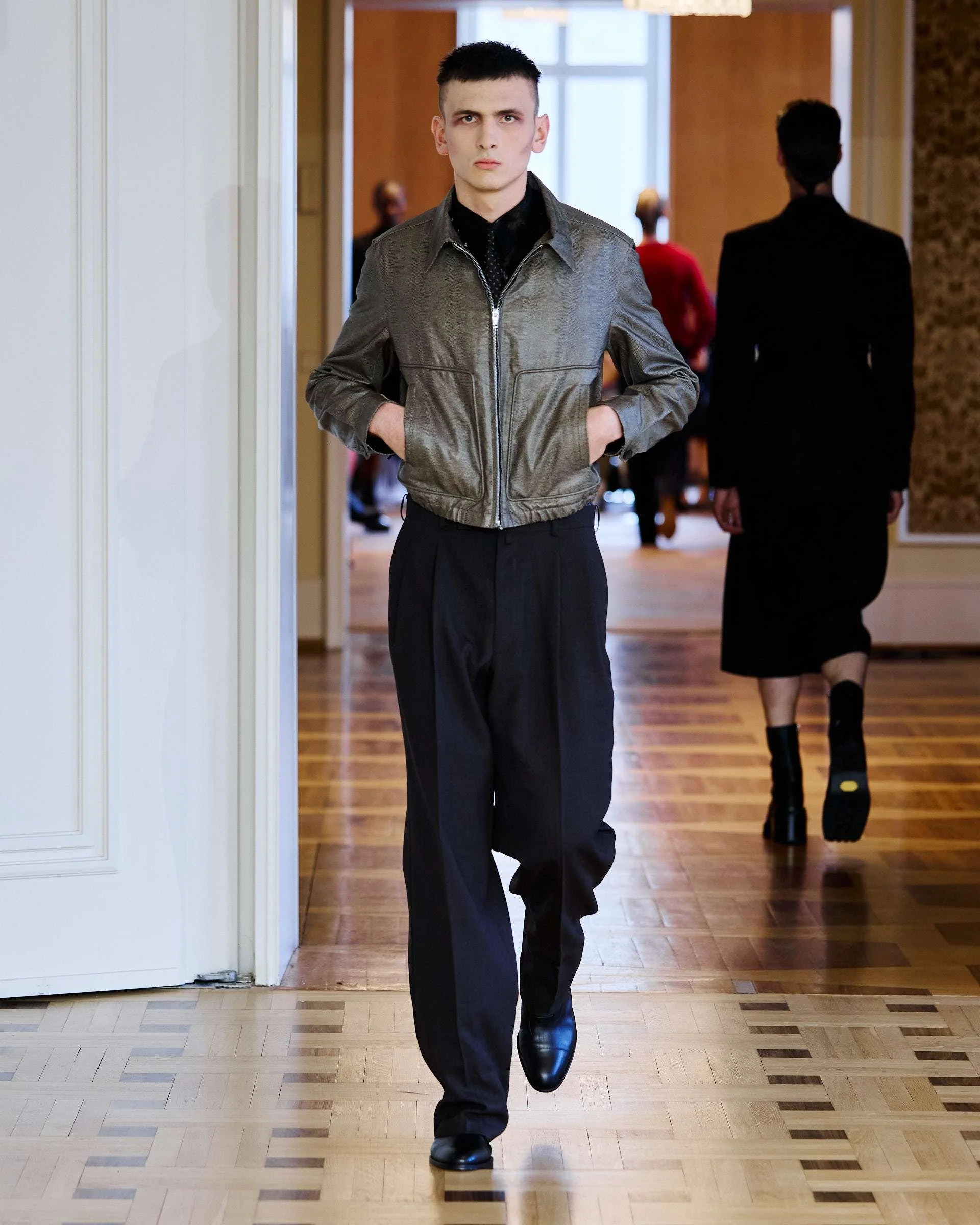 JohnLawrenceSullivan_SS27_Runway8_by_FinneganKoichiGodenschweger_for_BFW_4x5.jpg