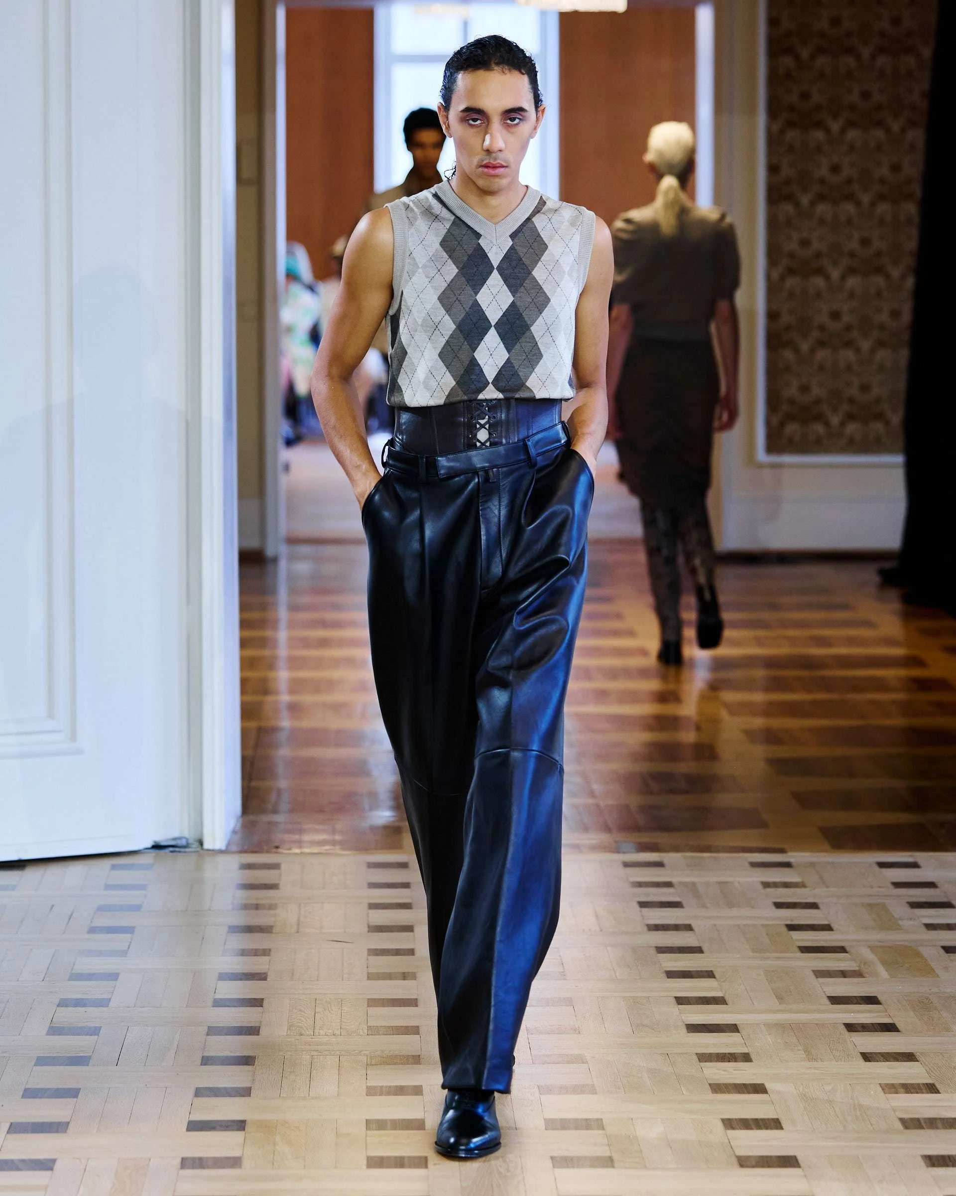 JohnLawrenceSullivan_SS27_Runway12_by_FinneganKoichiGodenschweger_for_BFW_4x5.jpg
