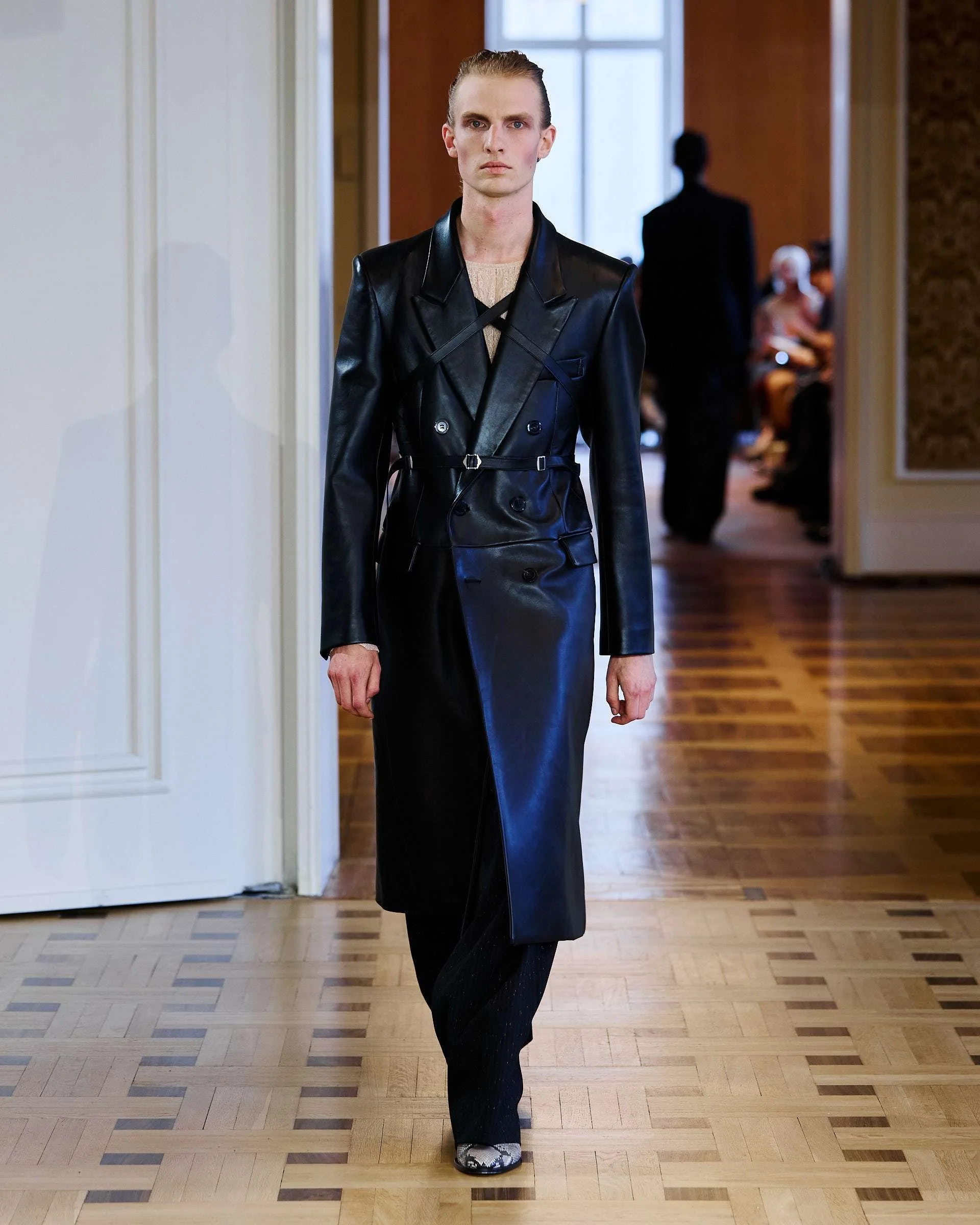 JohnLawrenceSullivan_SS27_Runway23_by_FinneganKoichiGodenschweger_for_BFW_4x5.jpg