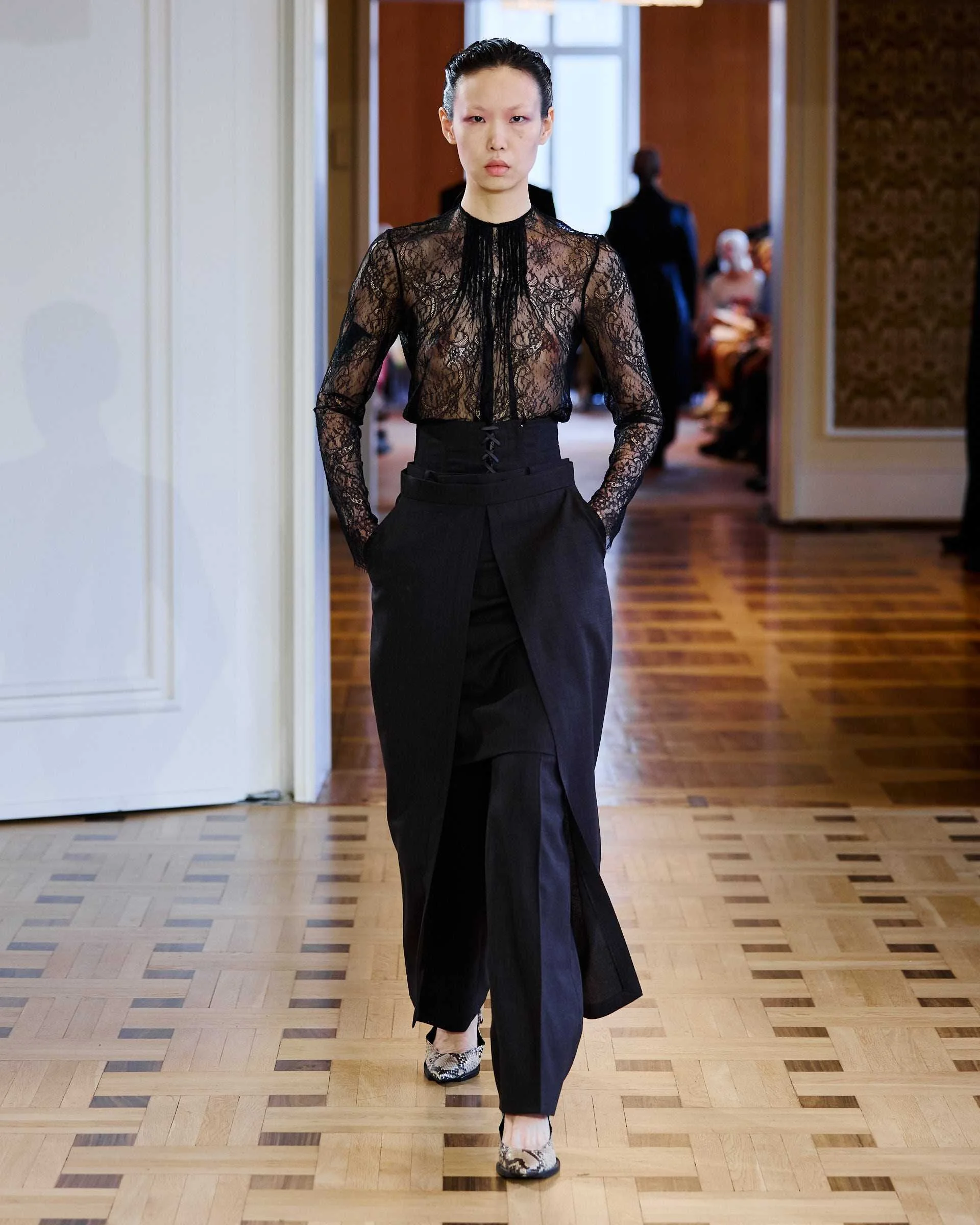 JohnLawrenceSullivan_SS27_Runway24_by_FinneganKoichiGodenschweger_for_BFW_4x5.jpg