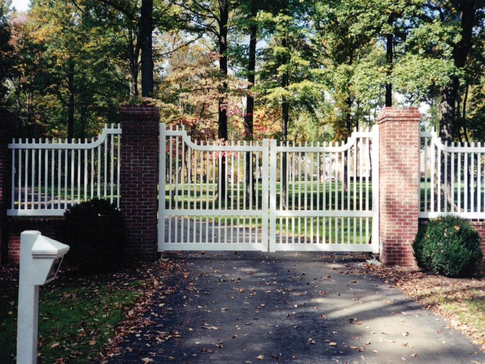 gate-10.jpg