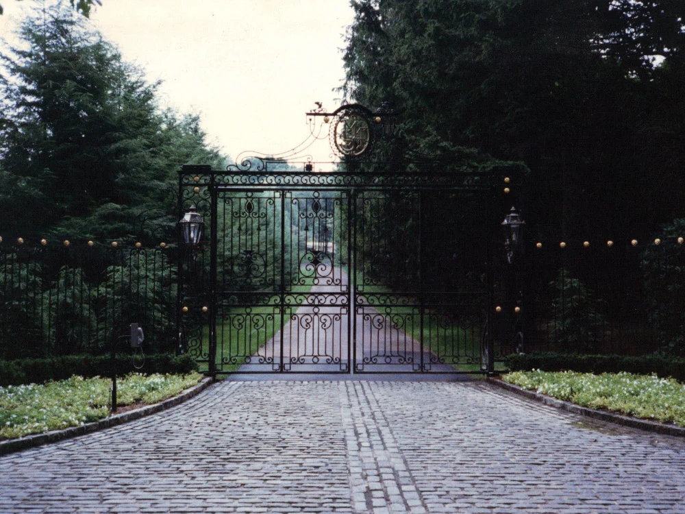 gate-26.jpg