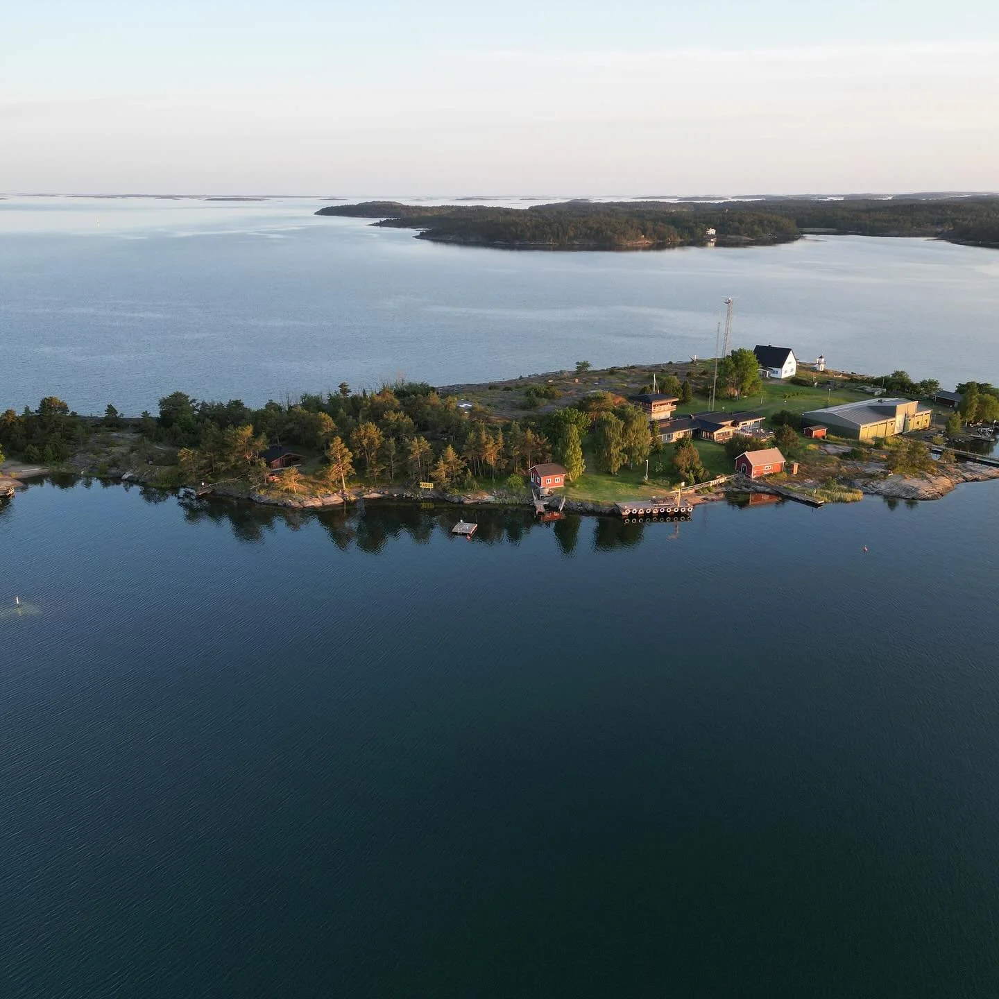 Beyond excited to introduce Fagerholm Private Island to the Boutiquologie Collection. 

Once a Finnish coast guard station, it is now a private island retreat in the Turku archipelago &mdash; where Nordic design, island rituals and total seclusion me