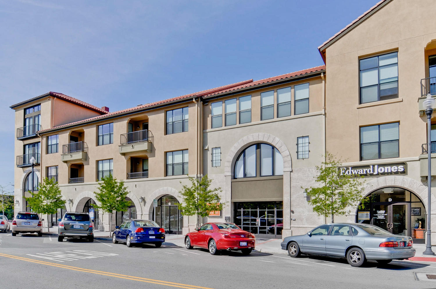 SOLD: 1001 Laurel St #323, San Carlos Contemporary living in the heart of downtown Offered at $989,000