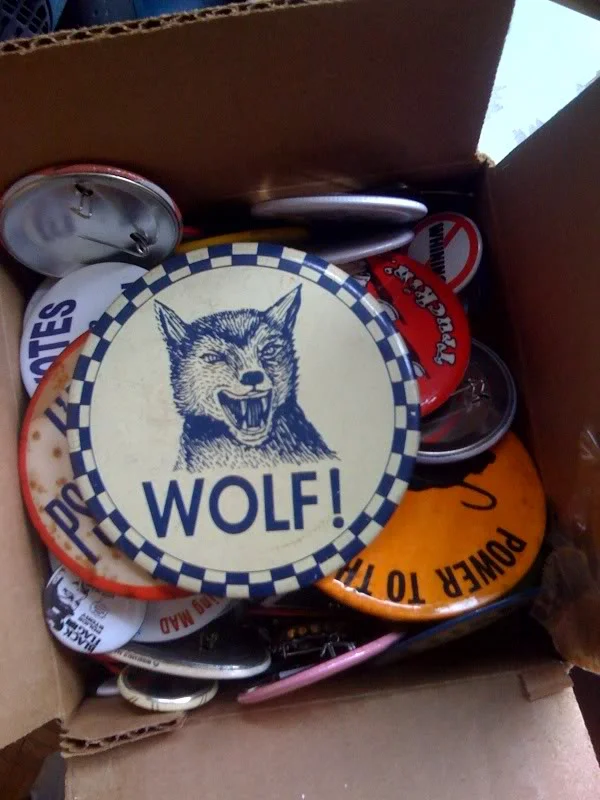 wolf_pin.jpg