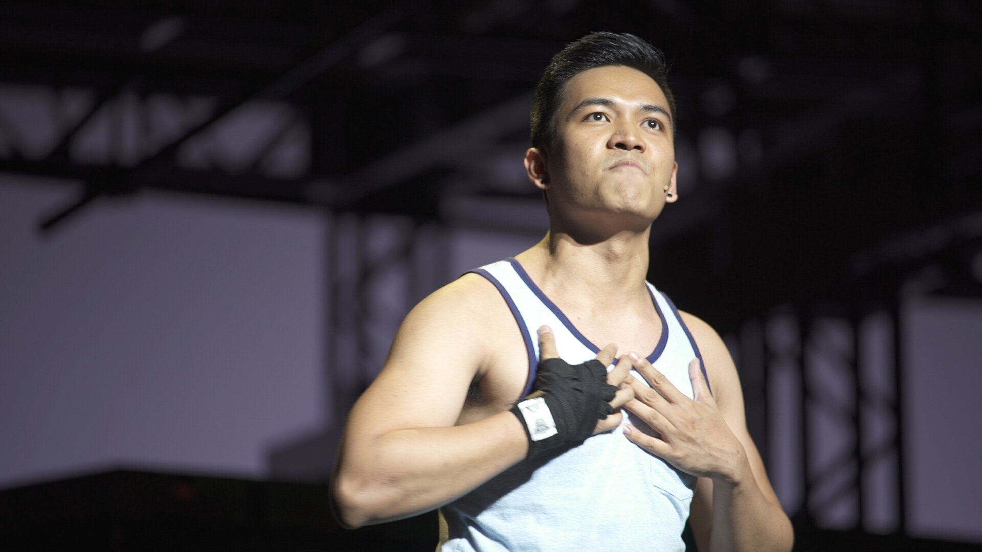 Seq-AYLI v2.00_05_03_12.Still004.jpg