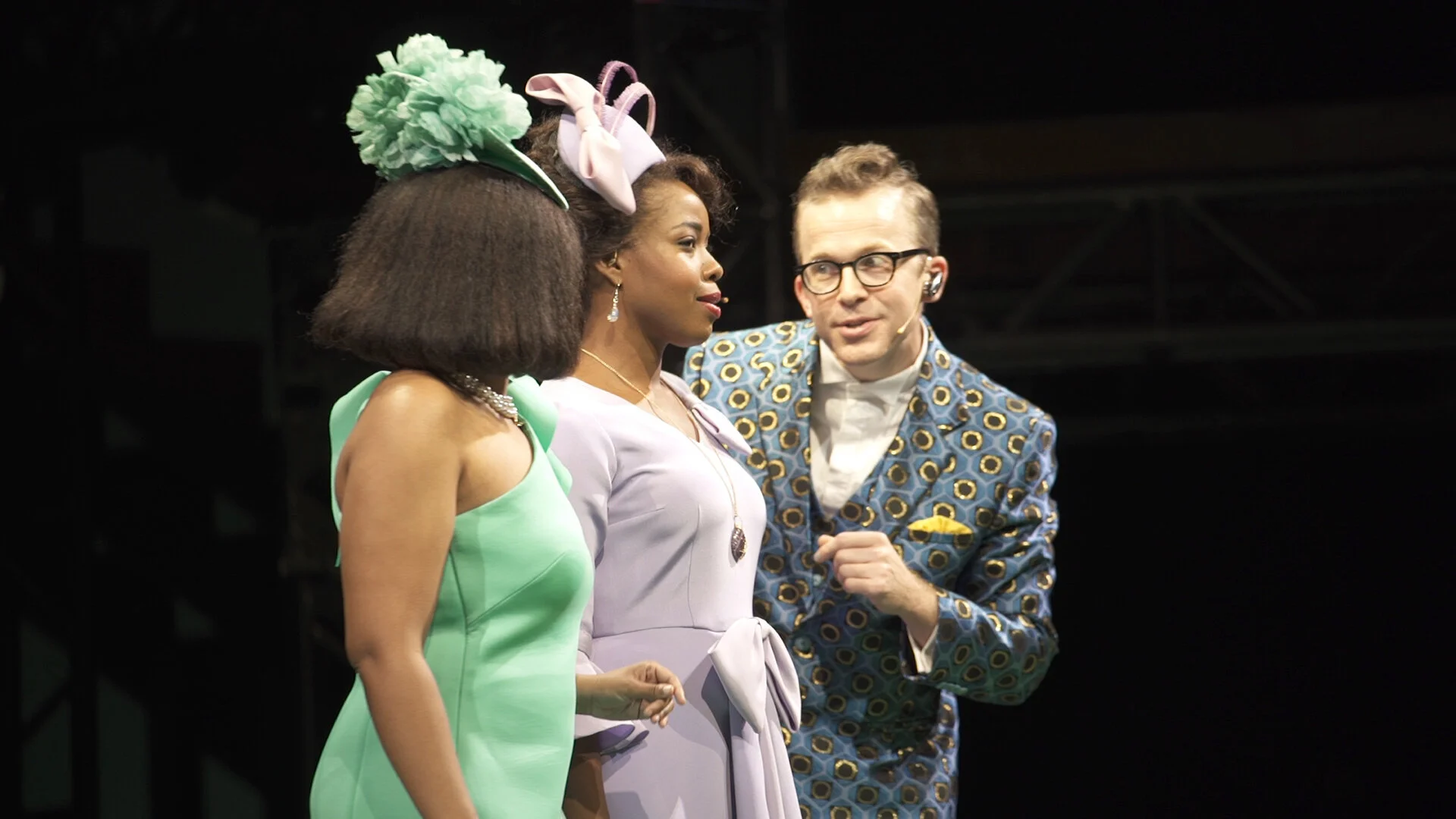 Seq-AYLI v2.00_14_35_21.Still010.jpg