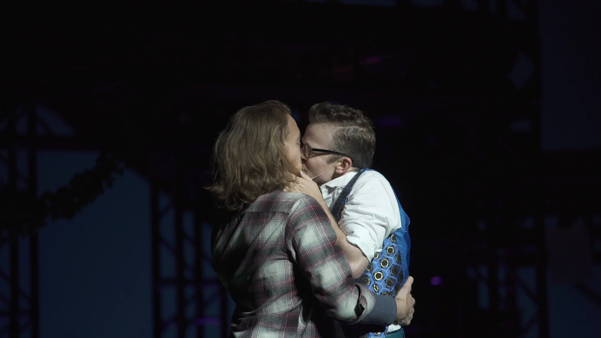 Seq-AYLI v2.01_27_56_22.Still040.jpg