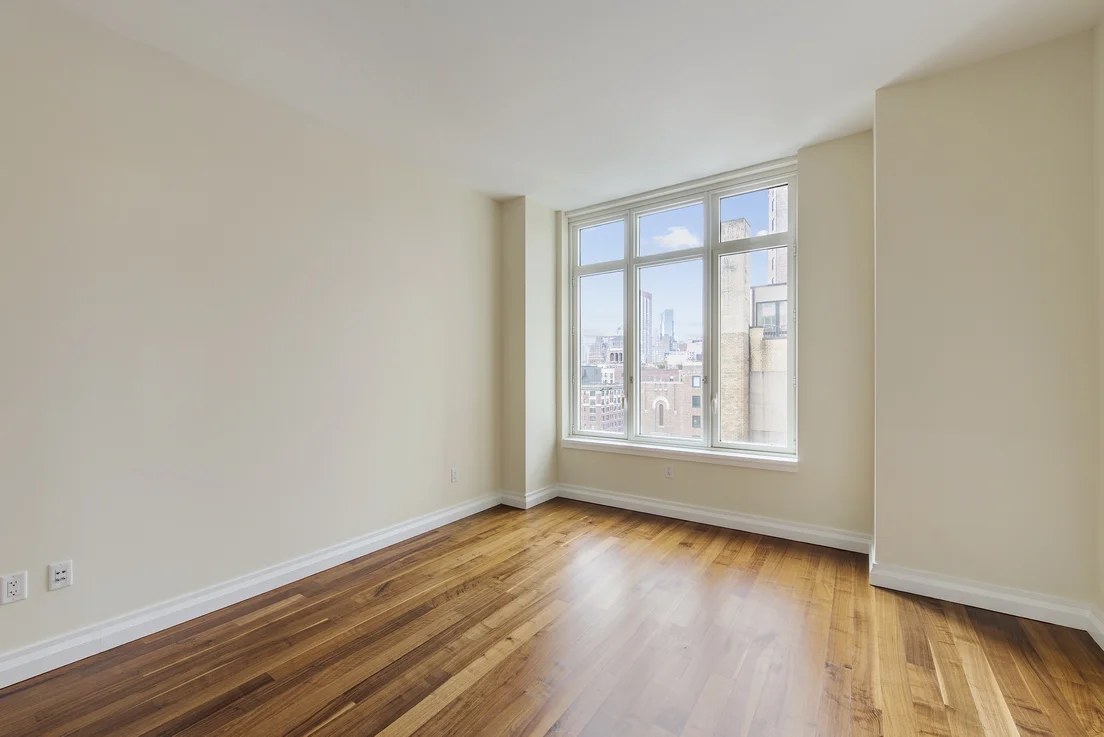 2150 Broadway PH6C__8_resize.jpg