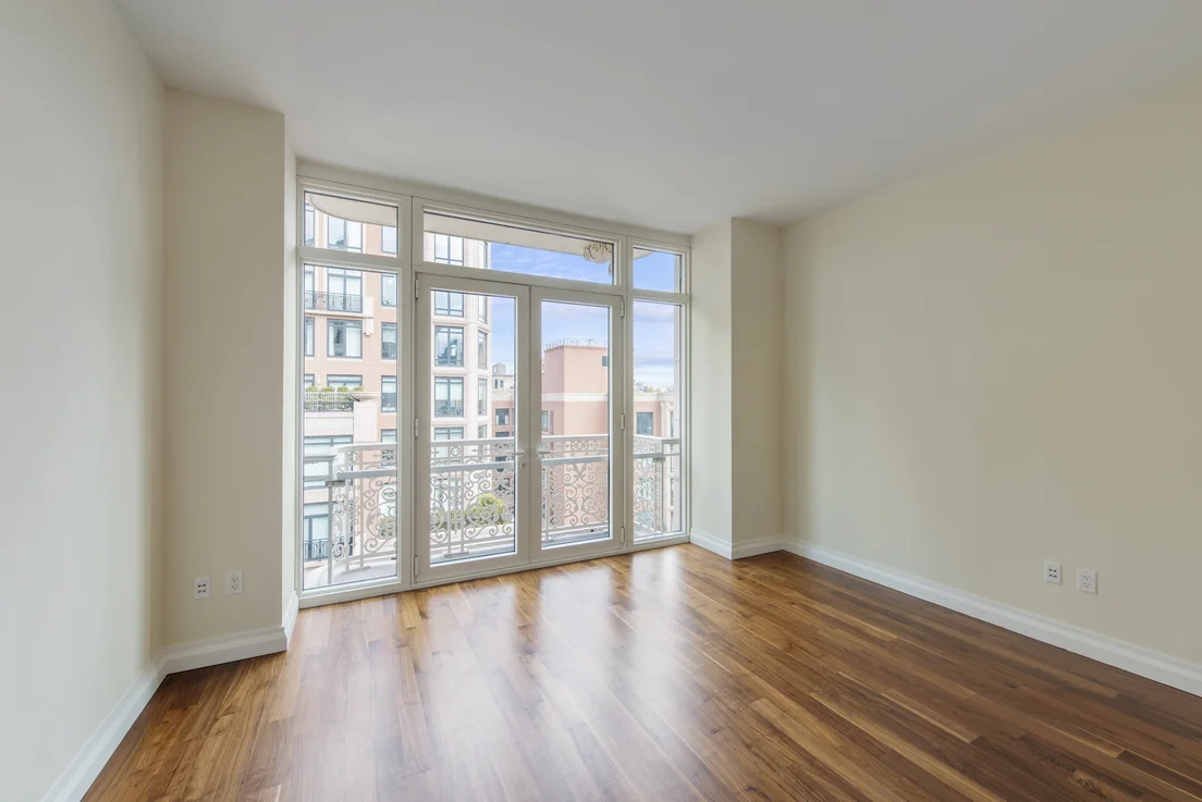 2150 Broadway PH6C__16_resize.jpg