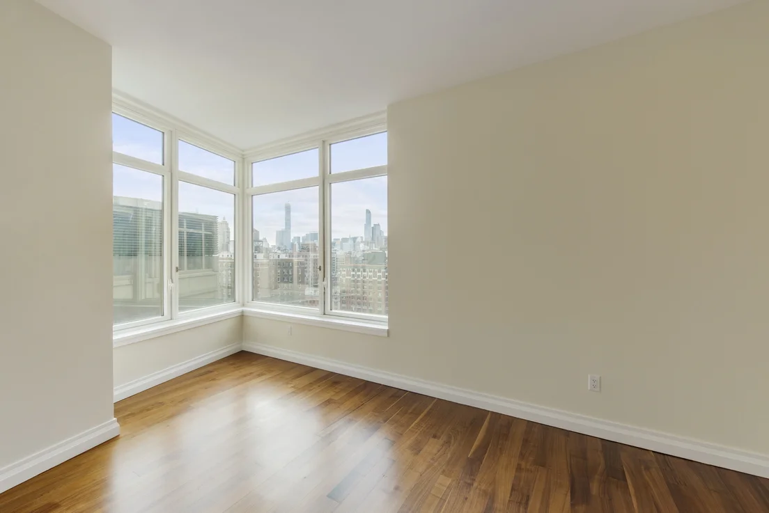 2150 Broadway PH6C__22_resize.jpg