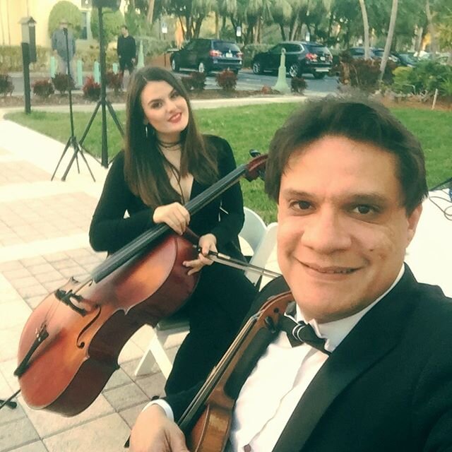 Last wedding performance of the year! 12/31/2017 #stringduo #miami #livemusic #weddingwire #music #ceremony #vendors #weddingceremony #weddings #southbeach #miamibeach #florida #perfectwedding #booking #entretenimiento #events #floridabride #realwedd