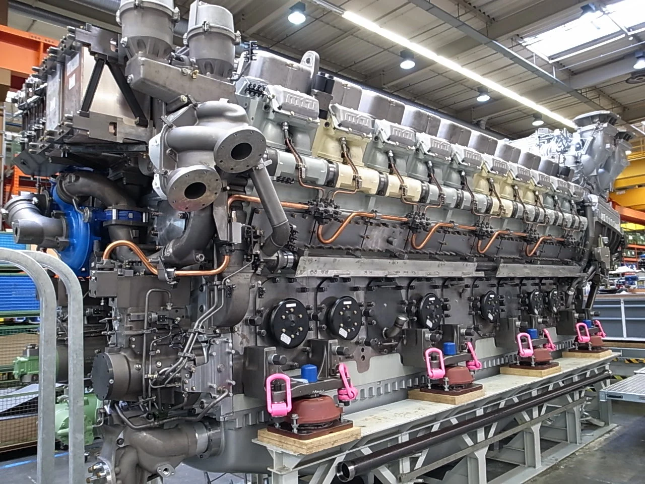 MTU Series 8000 FN Germany