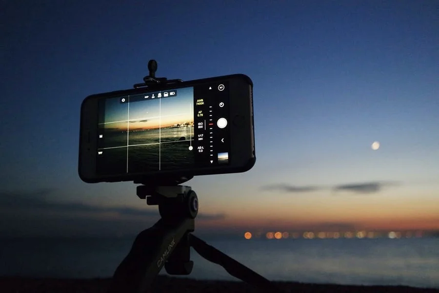 smARTphone Photography (April Vacation Two Day Camp) @ Davis Studio