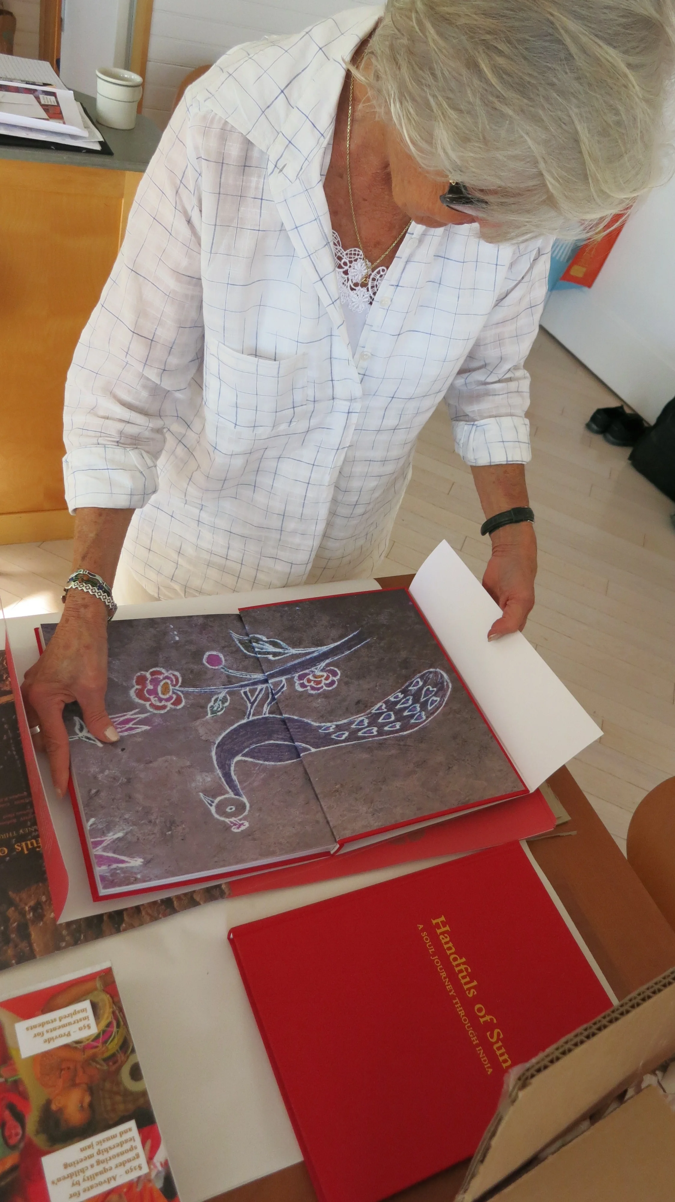 15-FARKL_HOS Book Jackets selects_1148.JPG