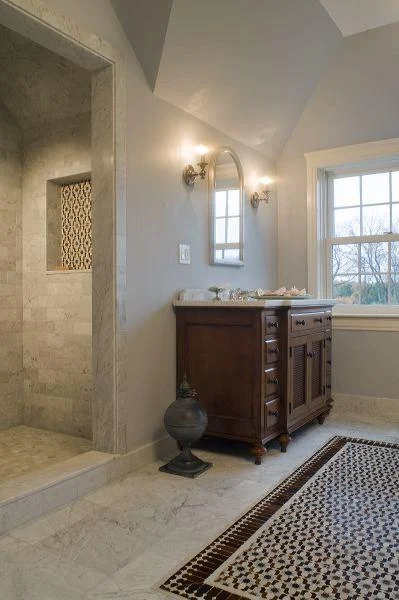 BATH1.jpg