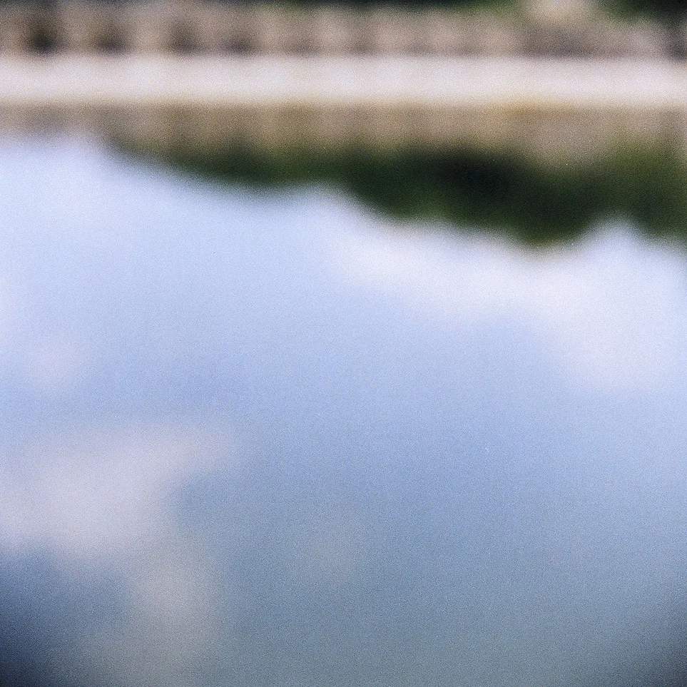 France #6 from foveal (mis)conceptions.jpg