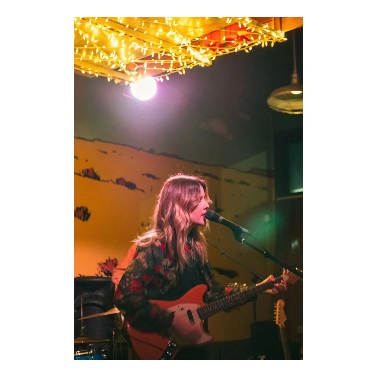 11.21.25 record release show captured by @sea_film_digi 🖤