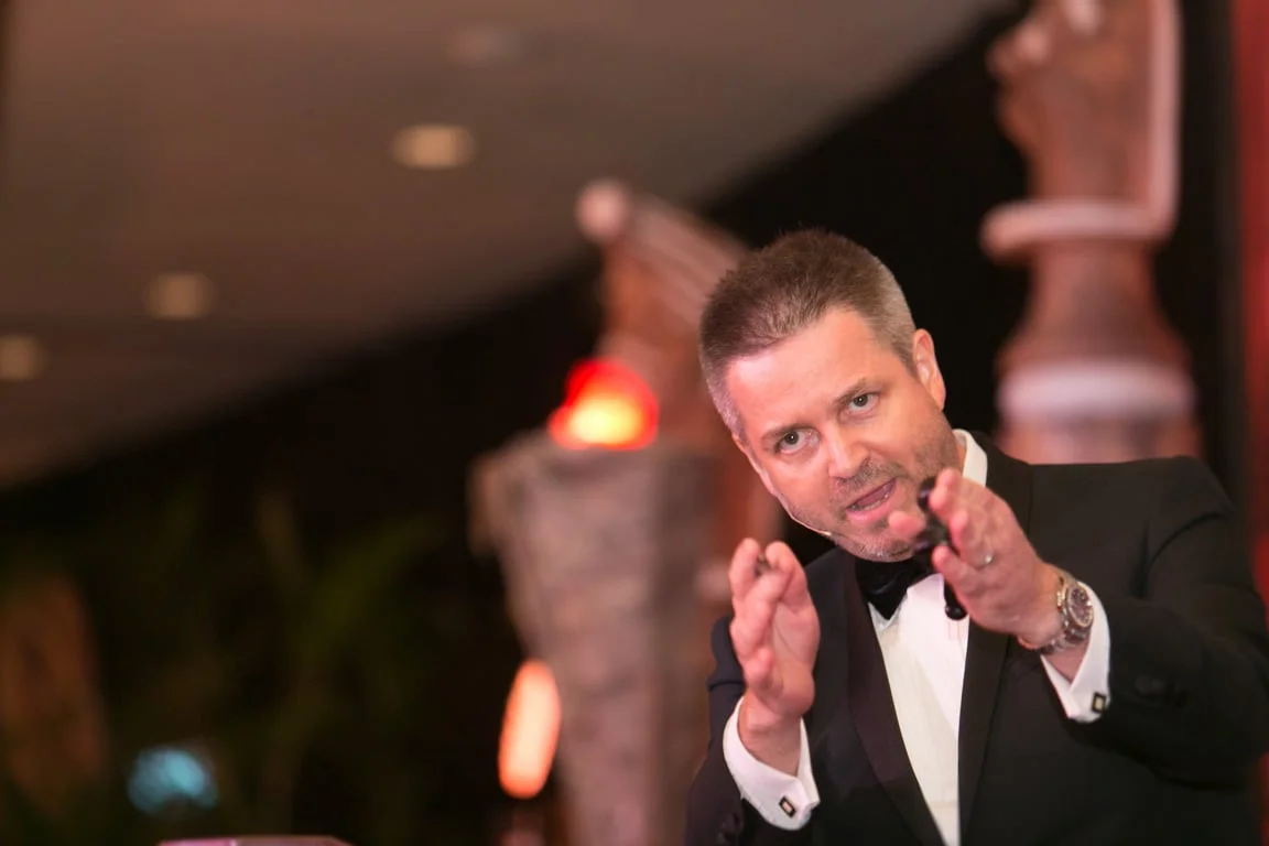 auctioneer.jpg