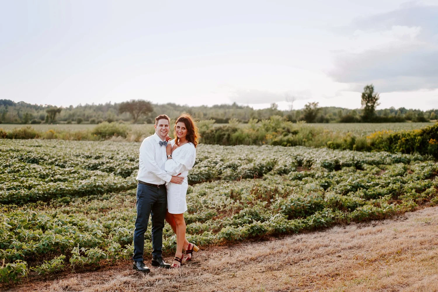 lemon_themed_farm_wedding_01.jpg