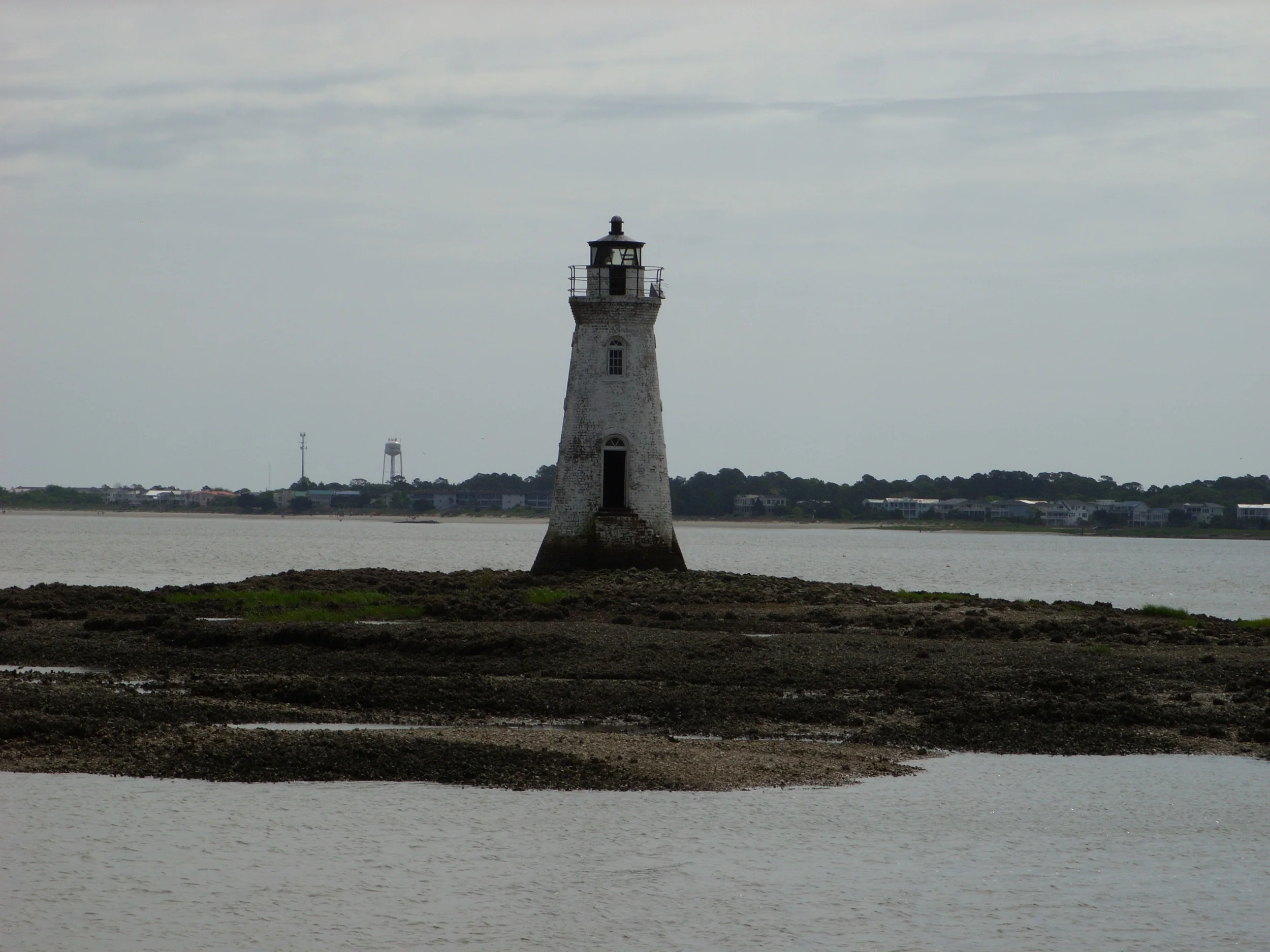  A closer view of the Cockspur Island lighthouse 