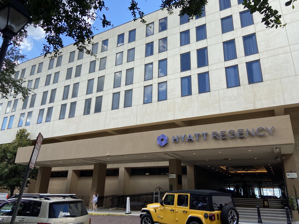  Main entrance at the Bay Street level 