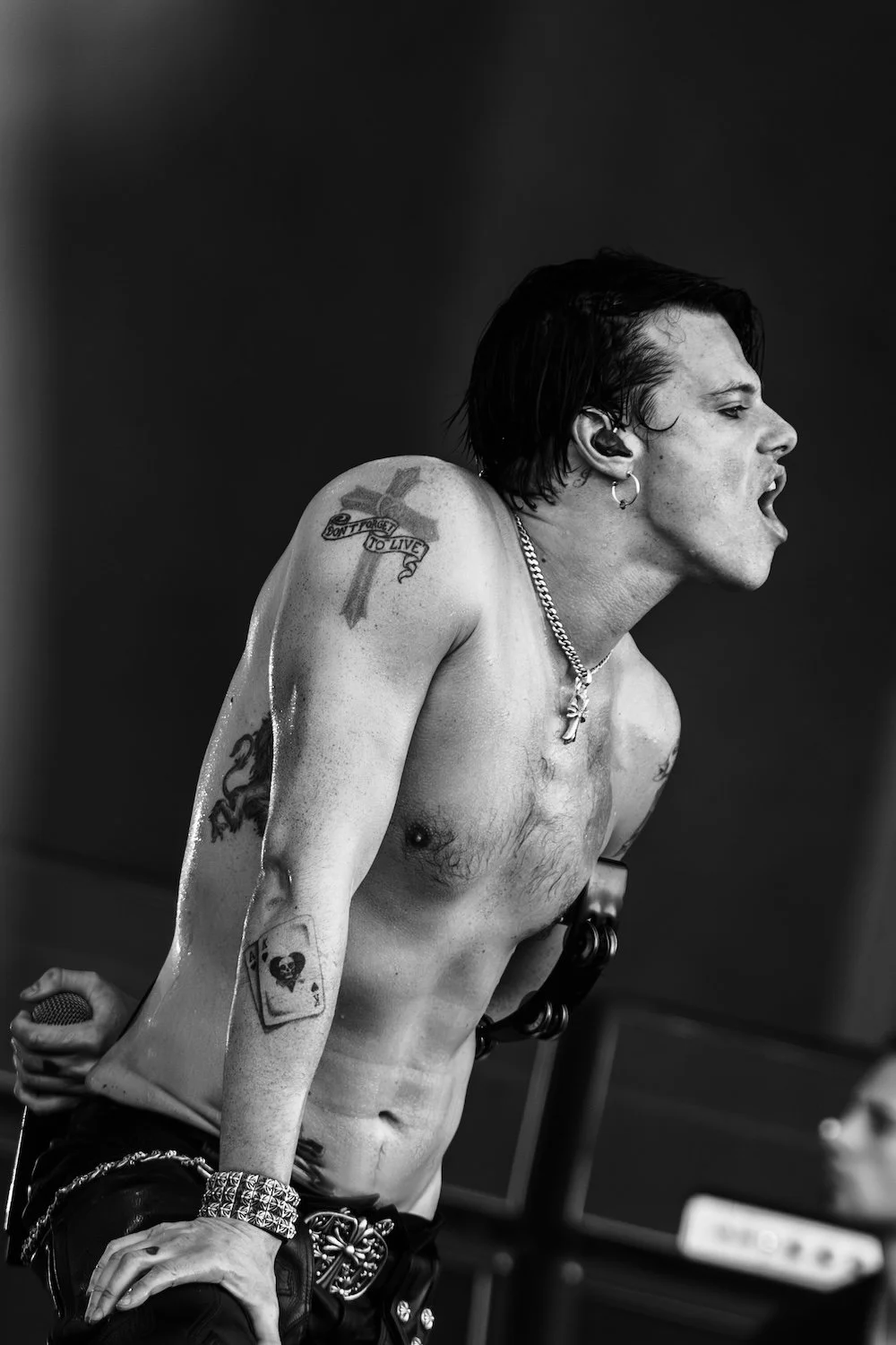 Bonnaroo_YUNGBLUD by Brittany NO FOMO15_smaller.jpg