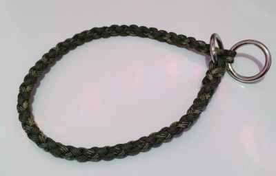 paracord choker collar