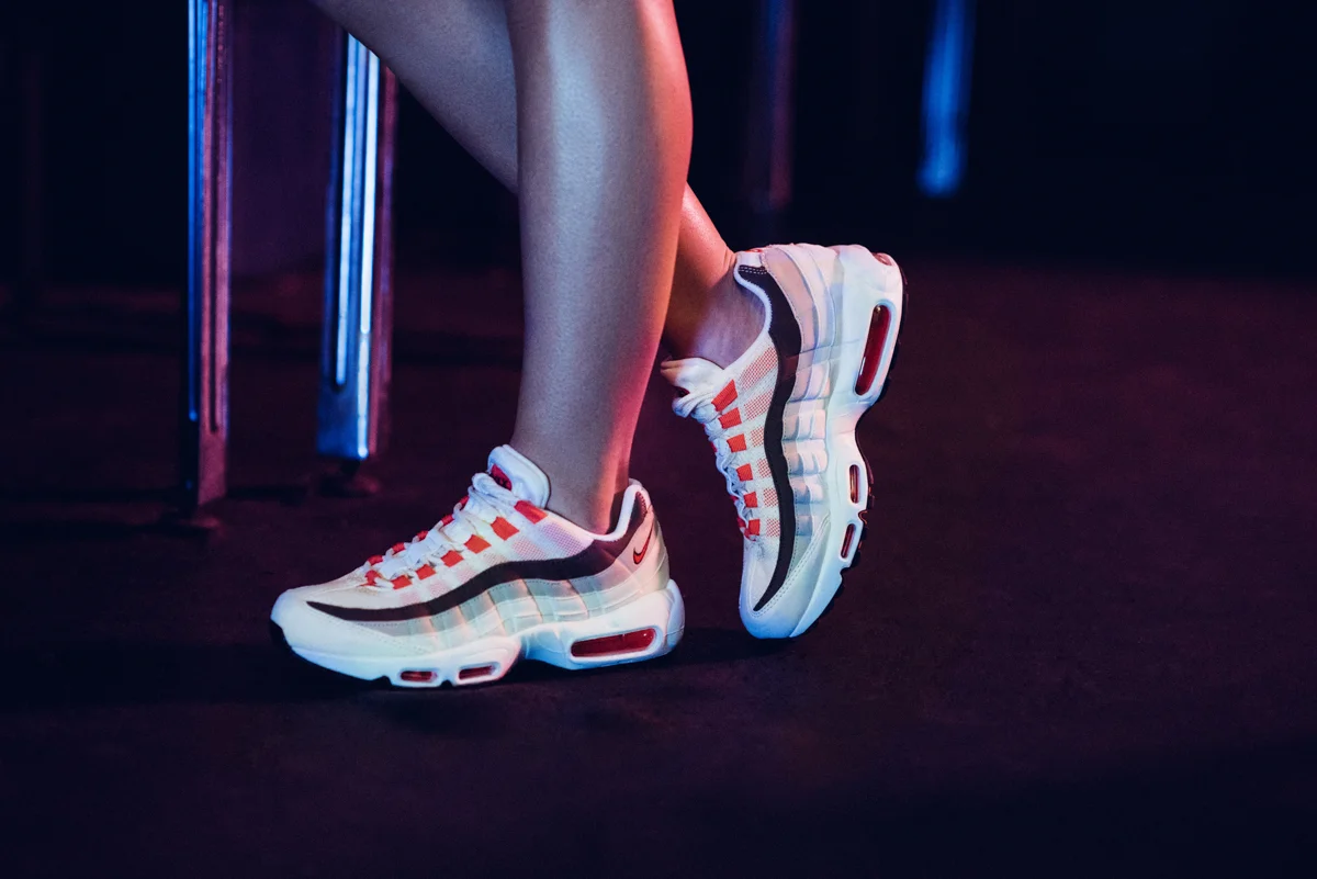 erika astrid for nike sneakerbot32.jpg