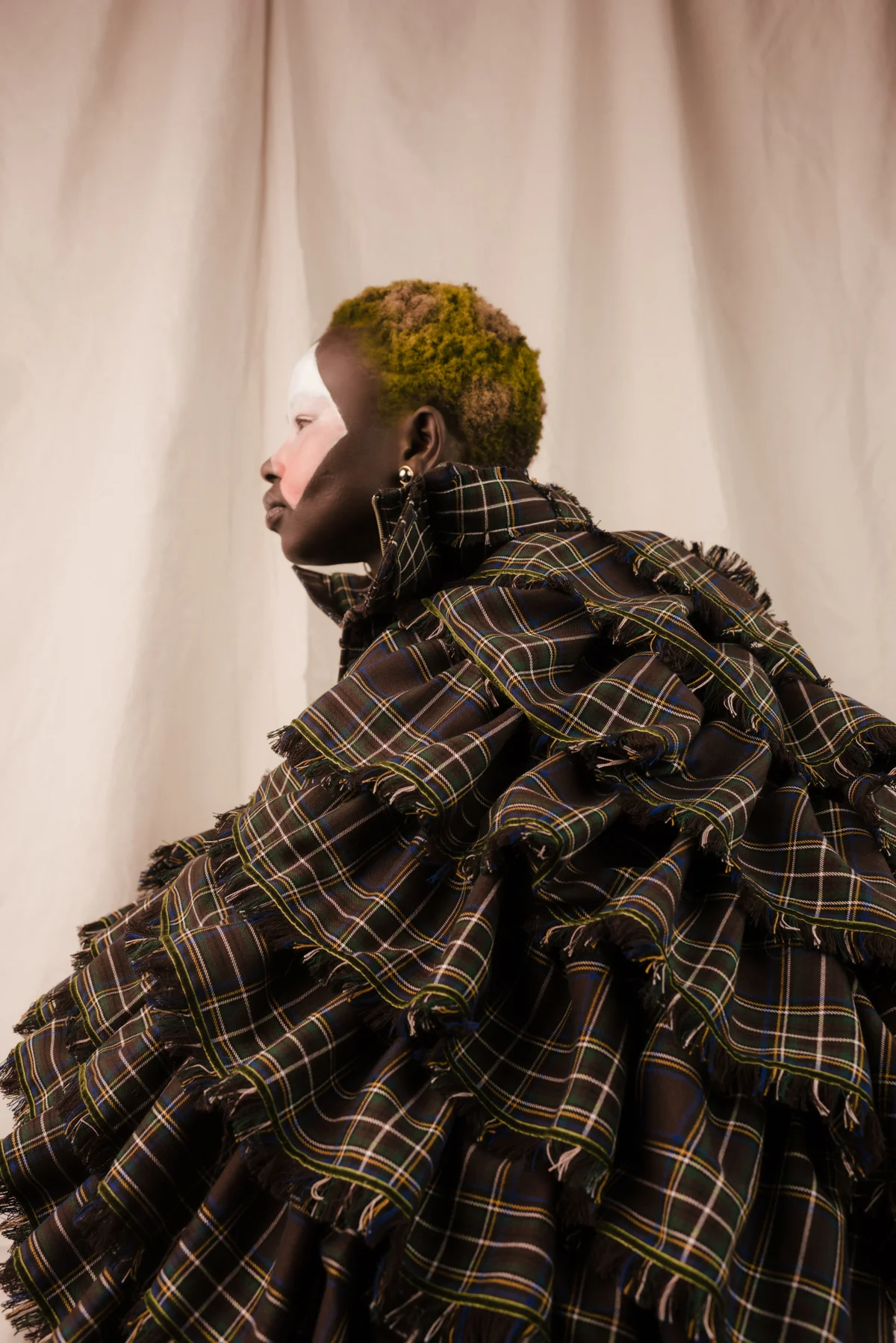 aweng for vogue italy by erika astrid_10.jpg