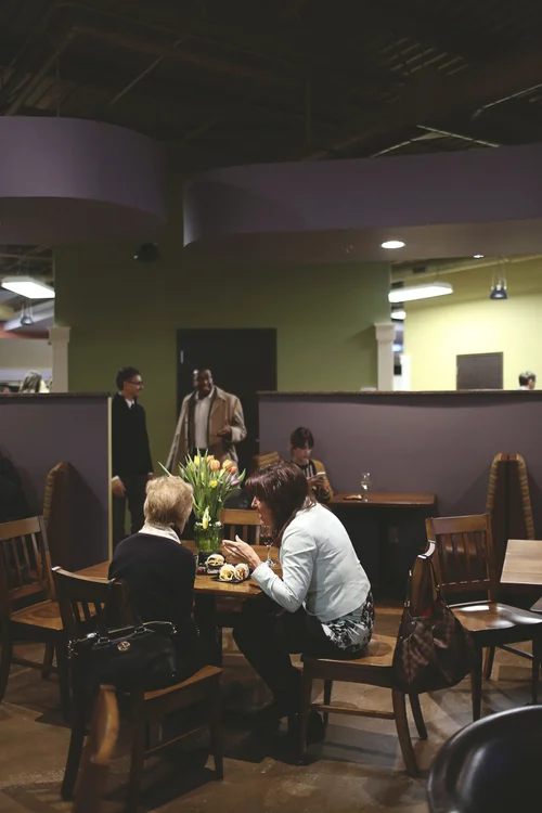 LaundryRoomCafe_21[1].jpg