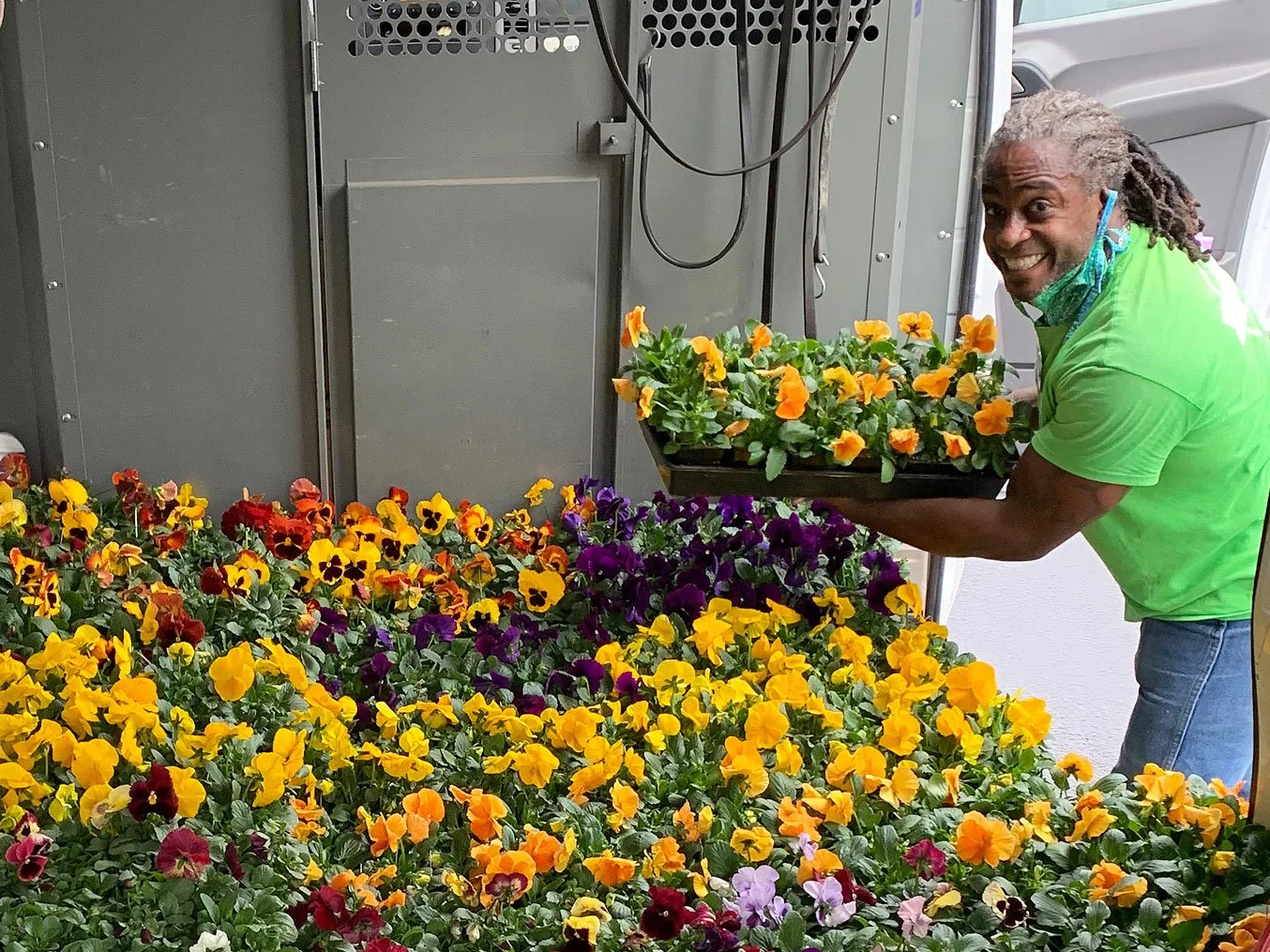 Geoffery-delivering-flowers.jpg