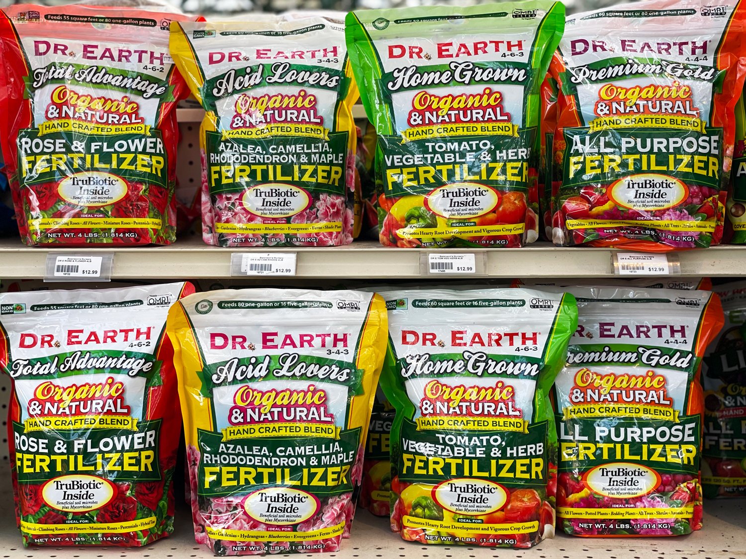 Dr-Earth-Fertilizers.jpg