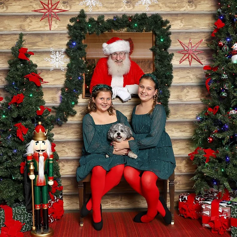 Santa Photos at Swansons