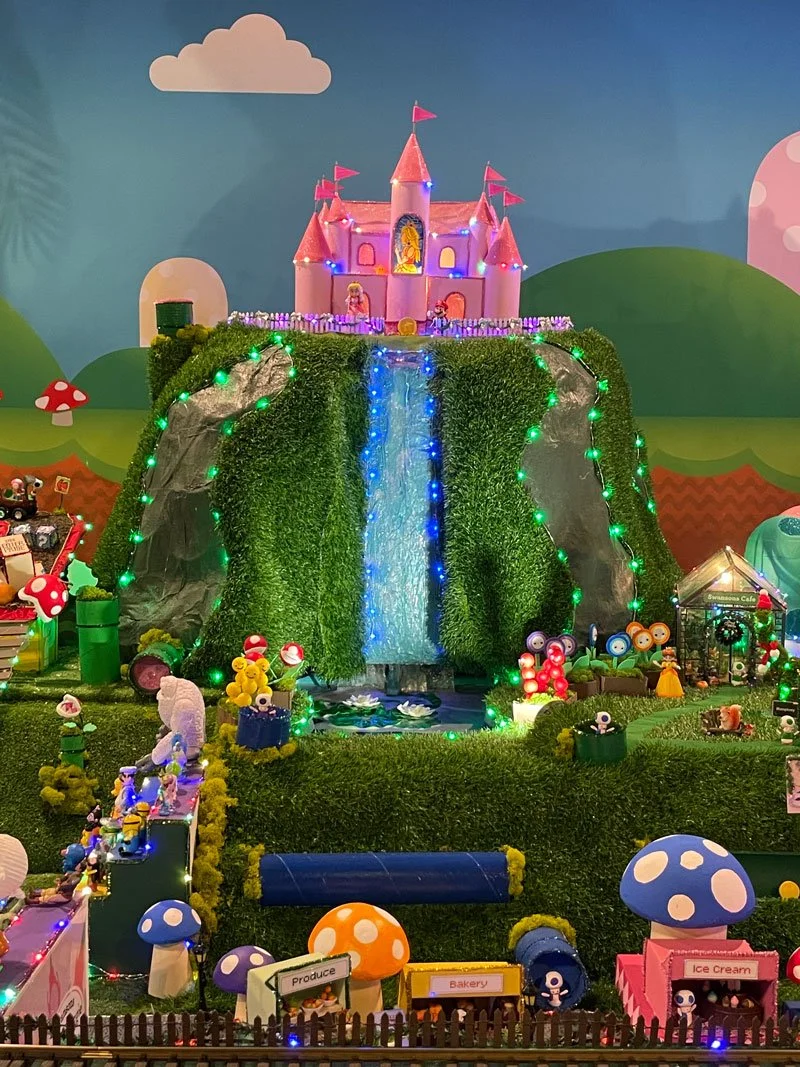 Train_Peach-Castle_800px.jpg