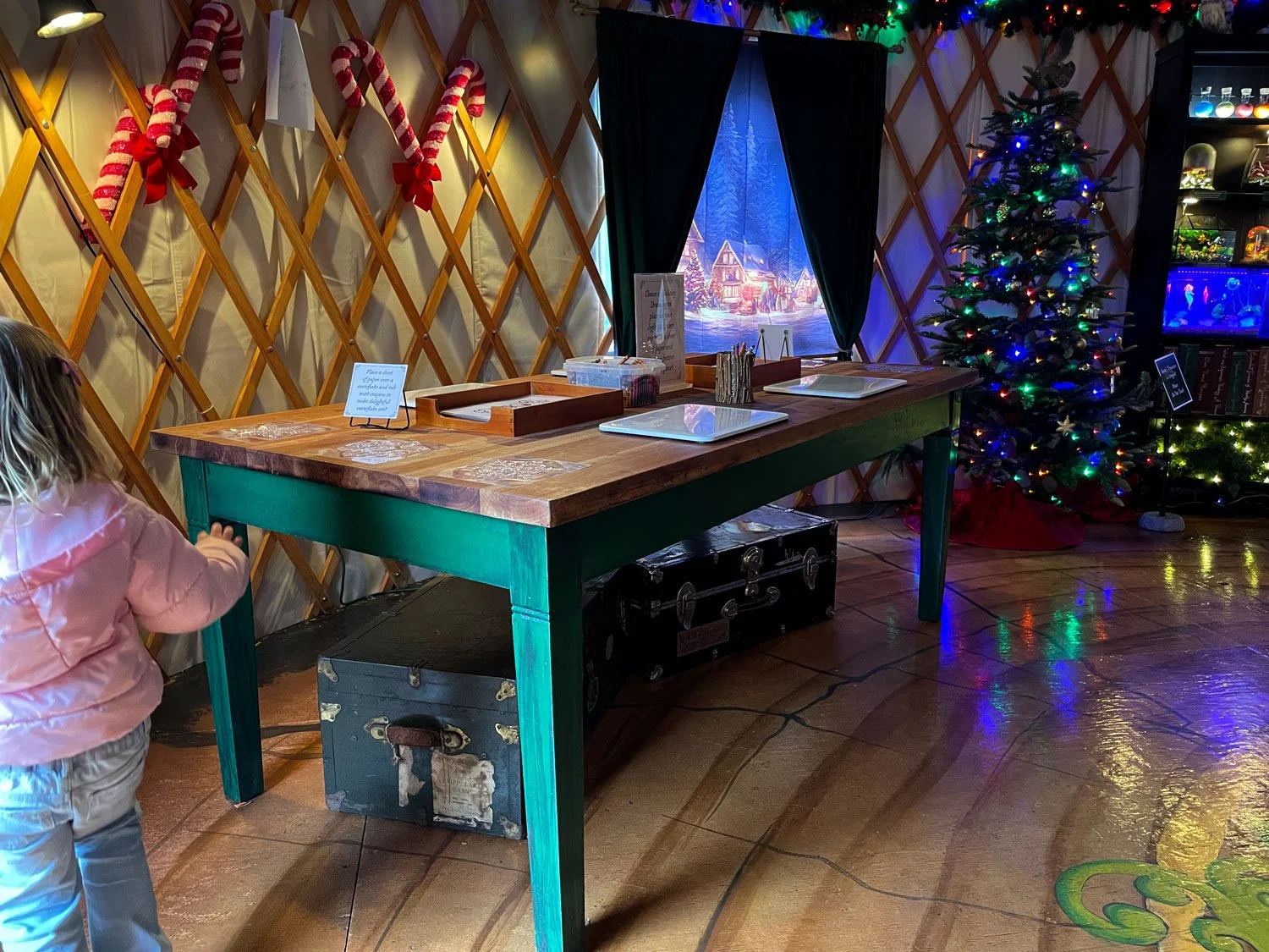The Art Table: Create a Holiday Masterpiece