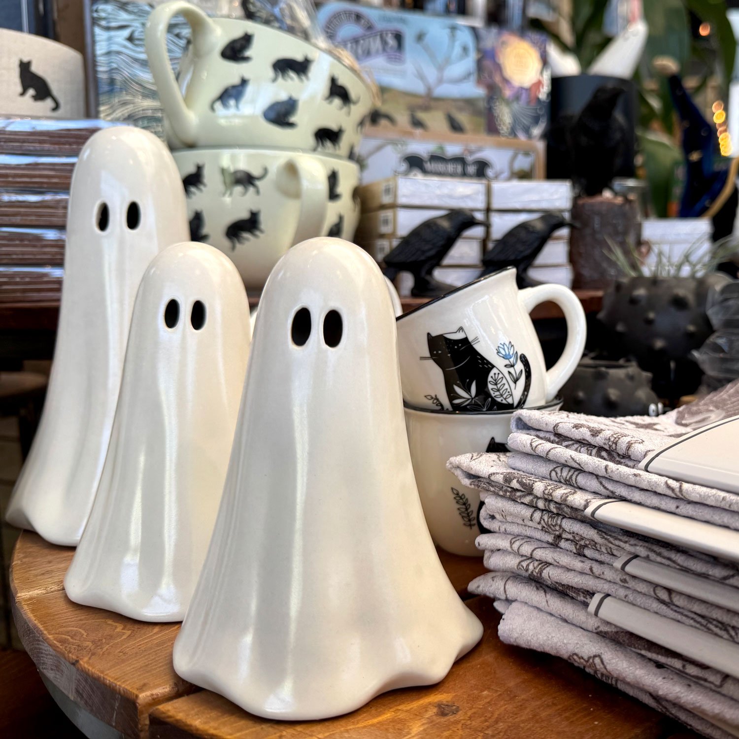 Halloween-Gift-Shop-Display.jpg