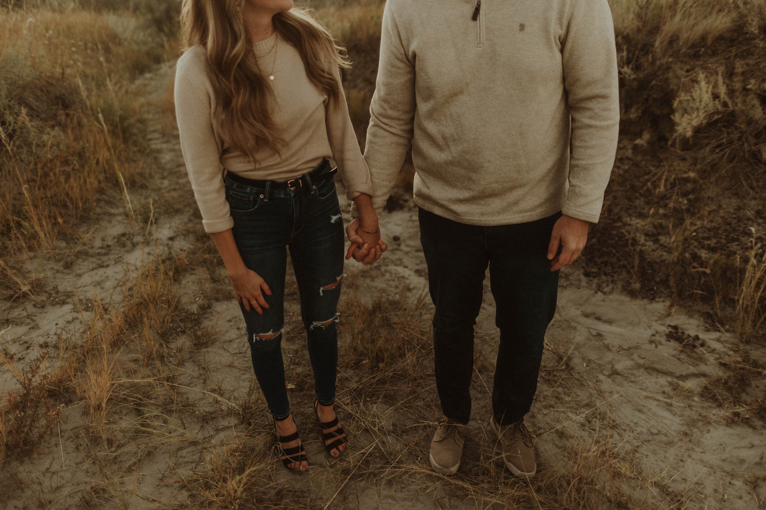 Nicole Trenda & Erik Johnson - Engagement [October 2022] - 0020.jpg