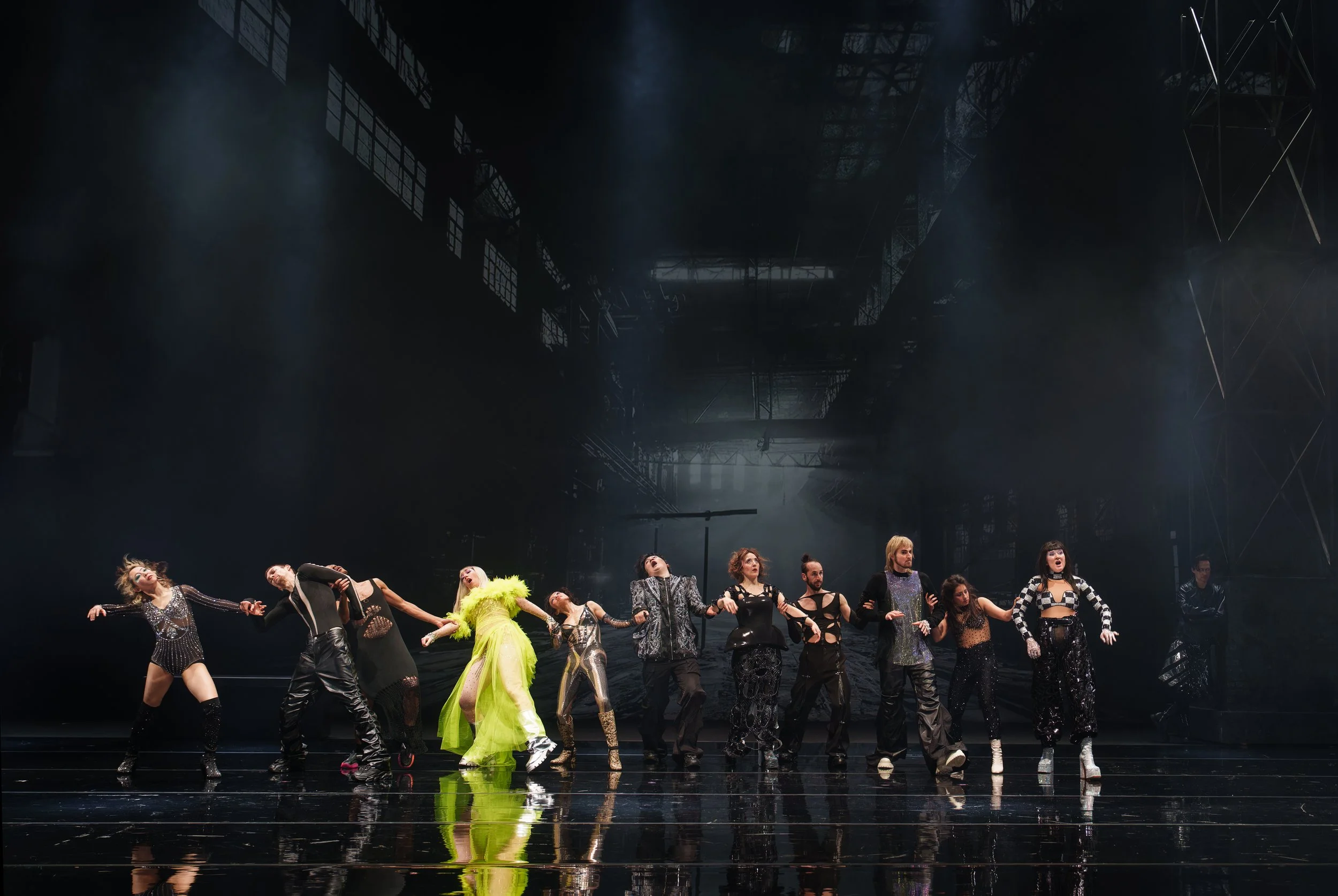  Carmen (2024) Theater Basel Directed by Constanza Macras Photo by Ingo Hoehn 