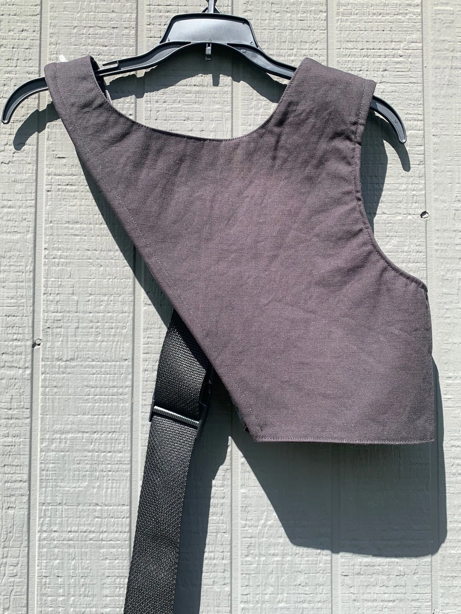 asymetrical vest3.jpeg