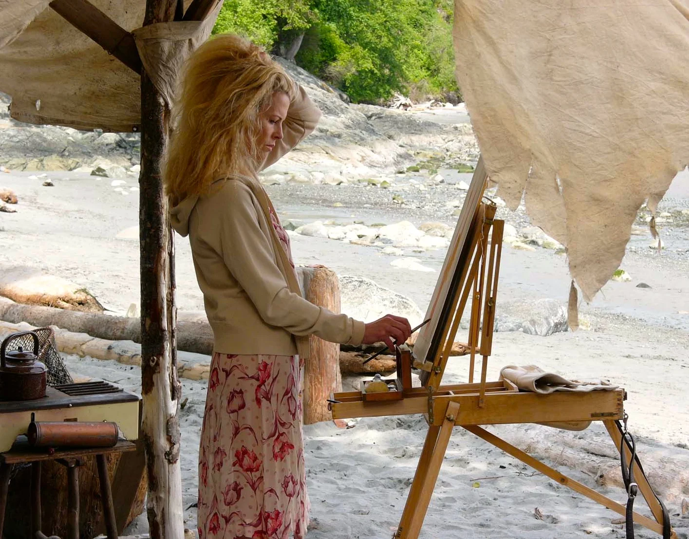 THE MERMAID CHAIR - Kim Basinger