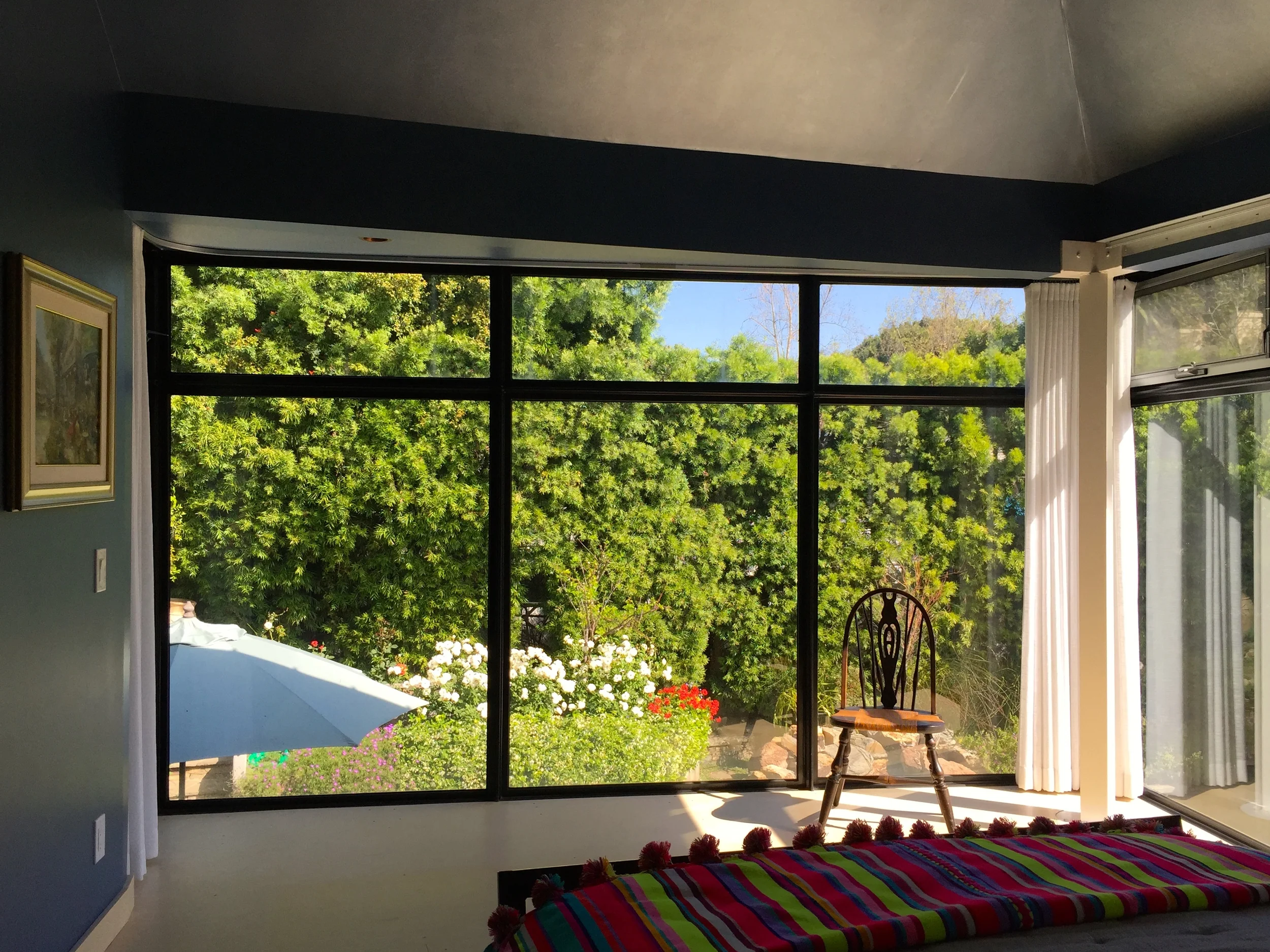 MASTER BEDROOM - Garden view