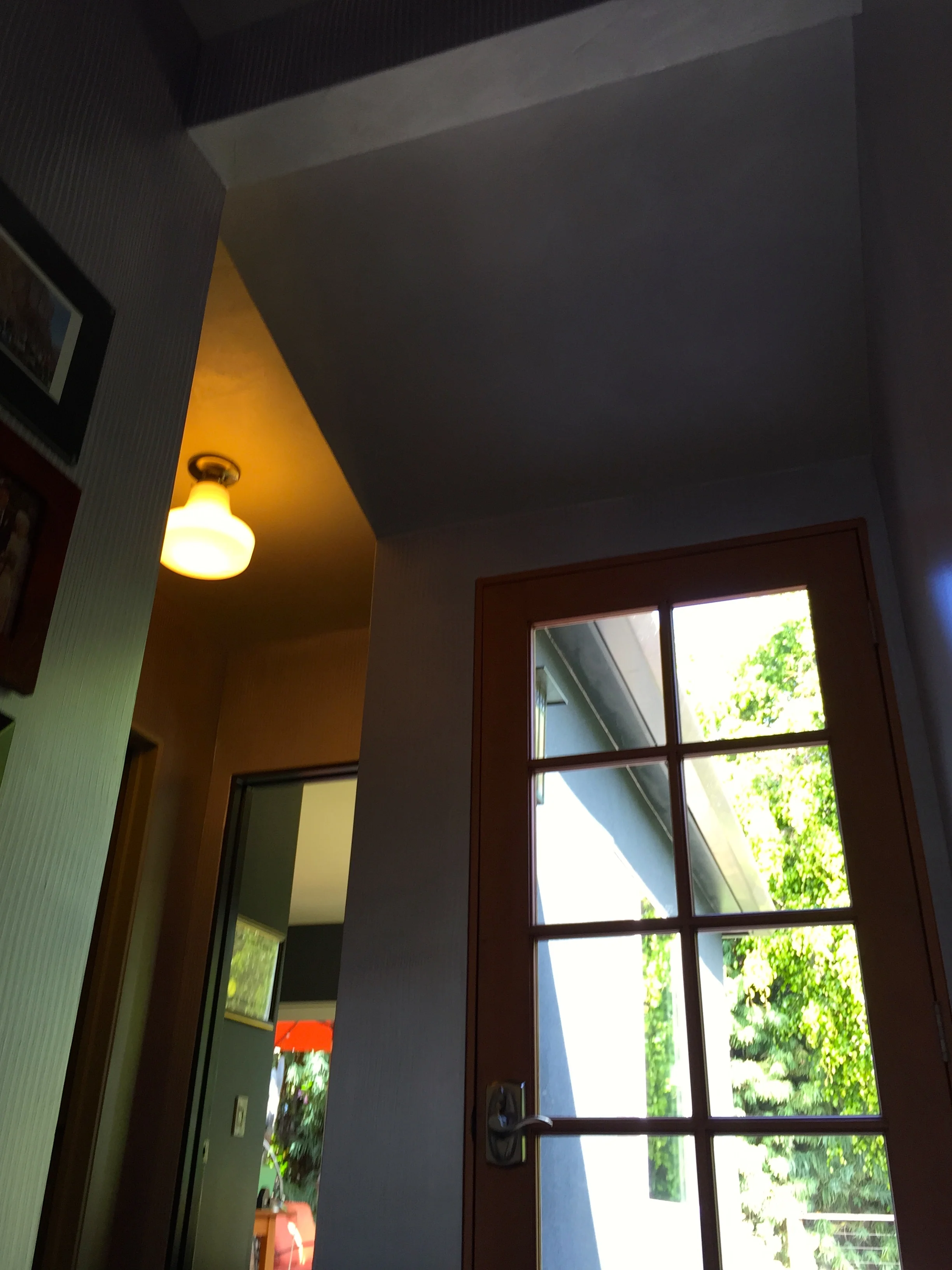 UPPER HALLWAY - Details