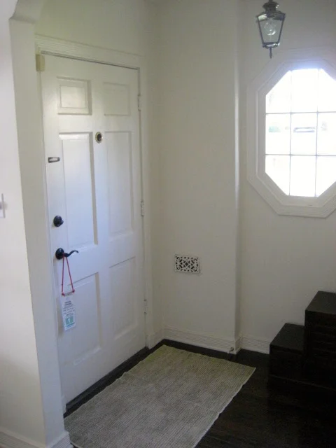 BEFORE - Front Door/Foyer