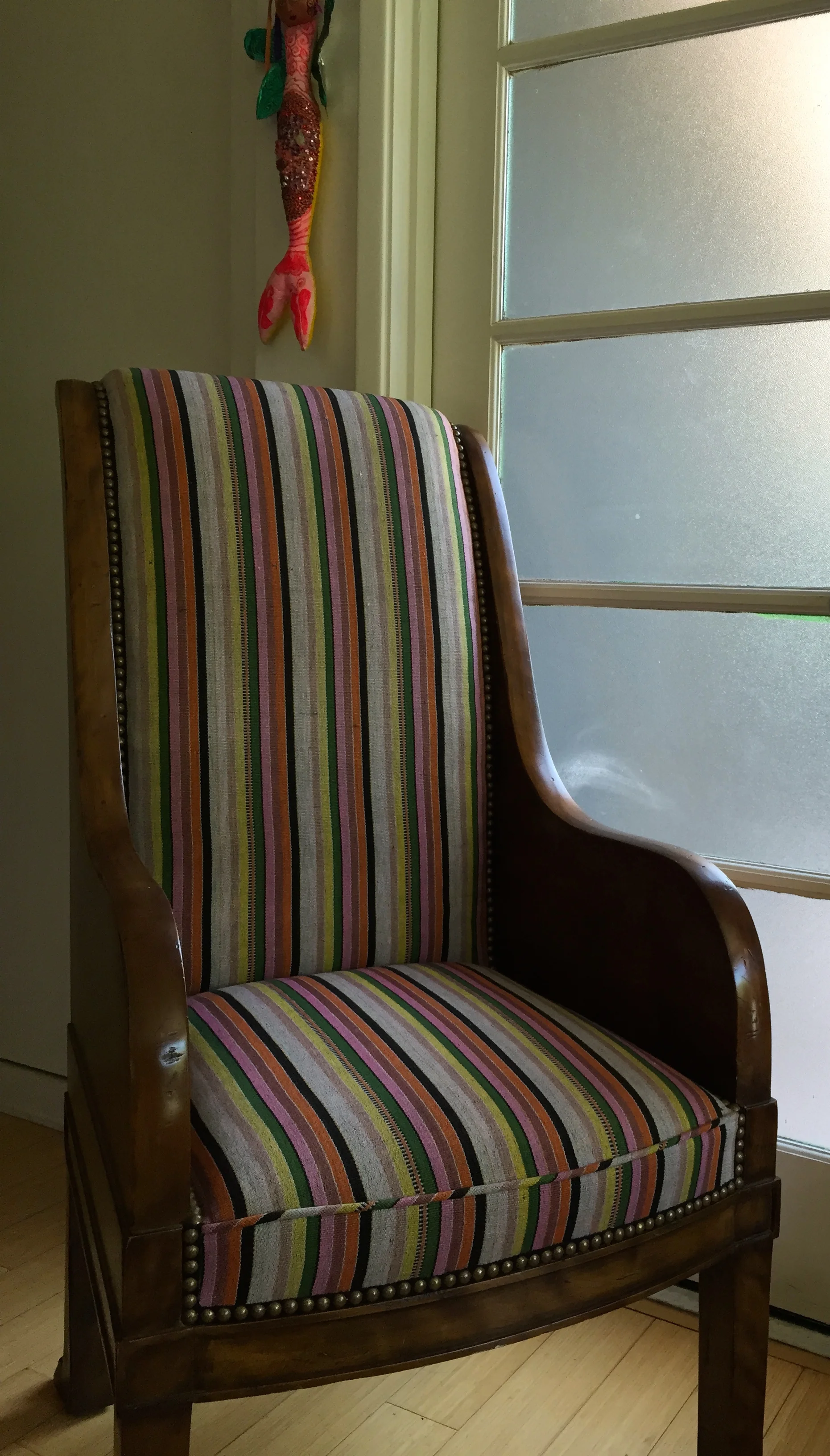 ANTIQUE CHAIR with Guatemalan fabric